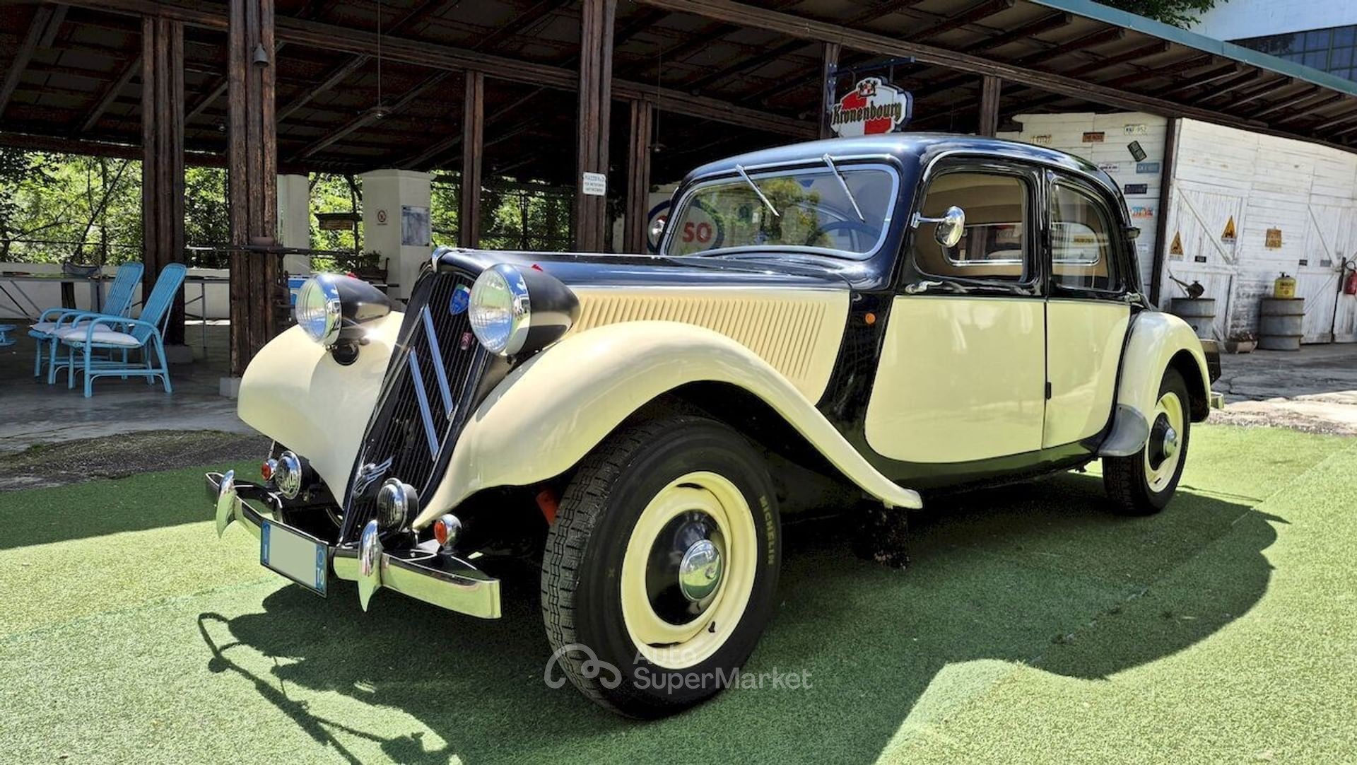 Citroen Traction Avant