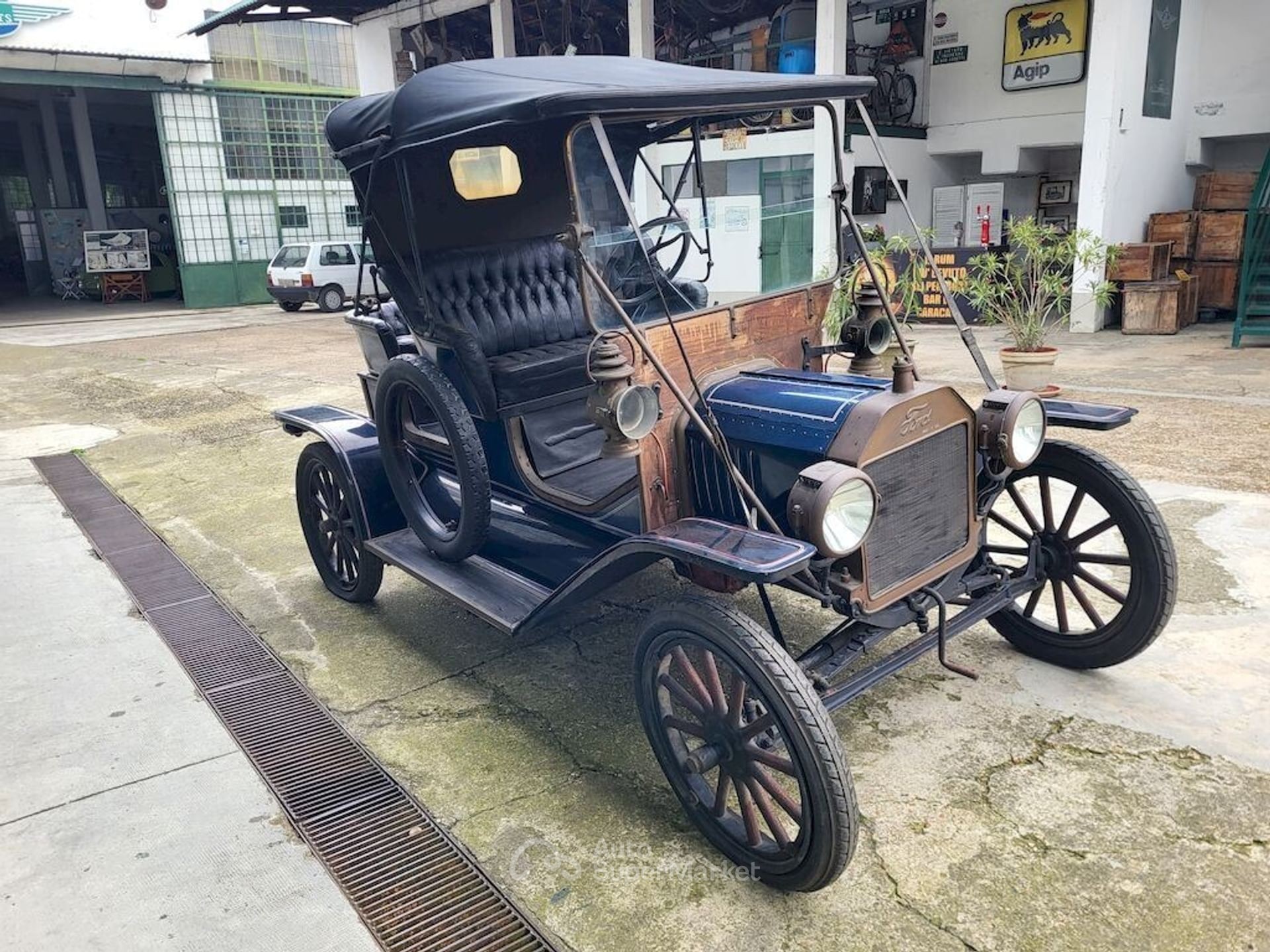 Ford Model