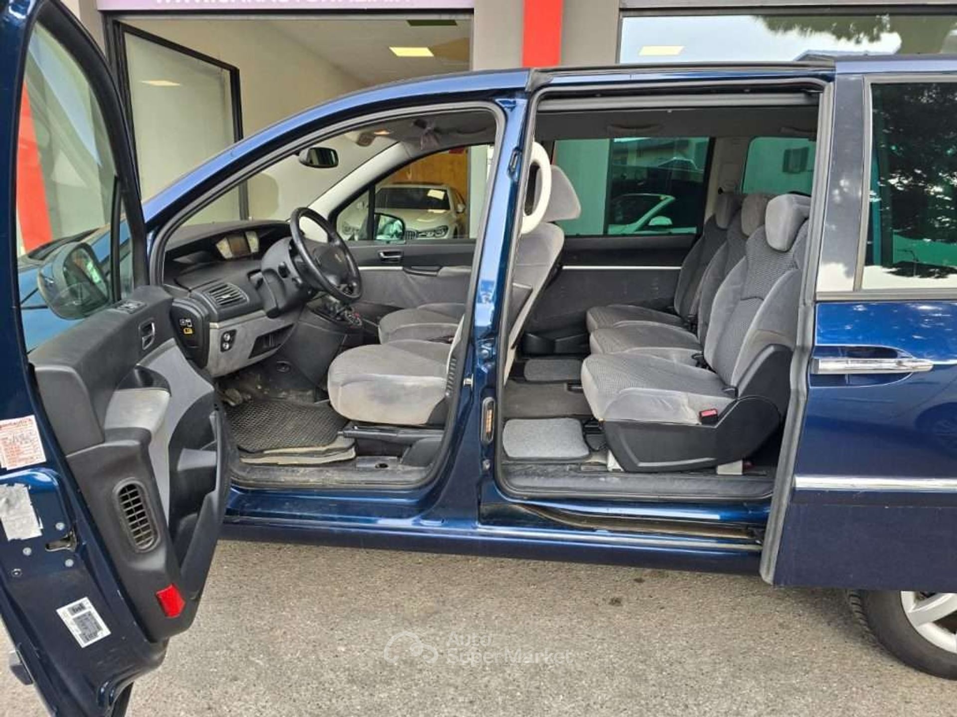 Peugeot 807