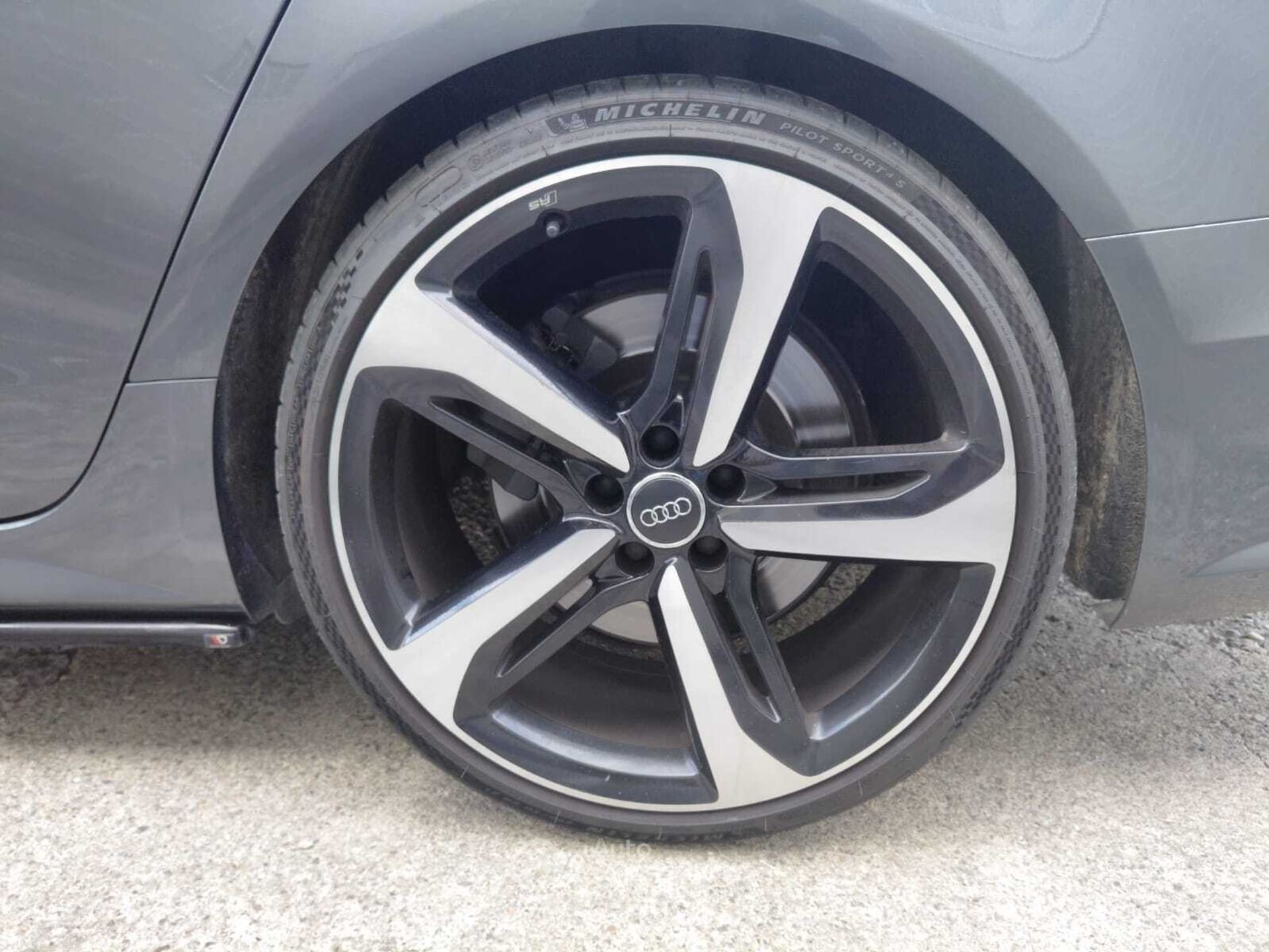Audi S6