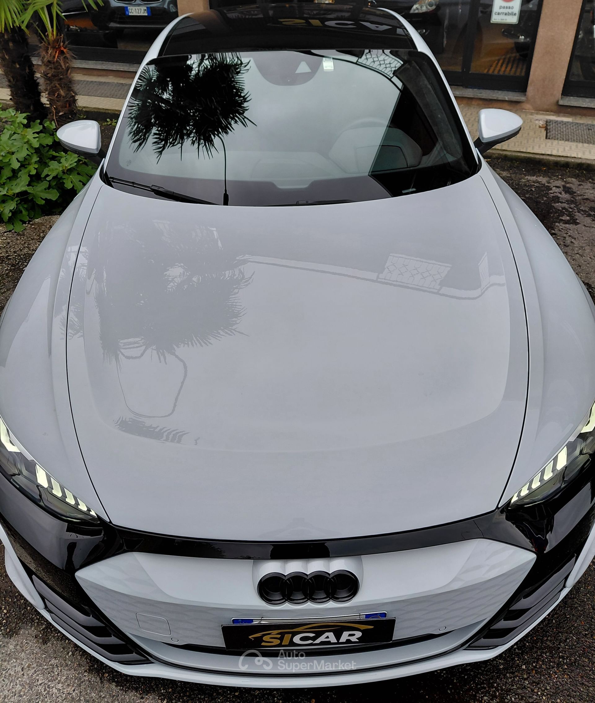 Audi e-tron