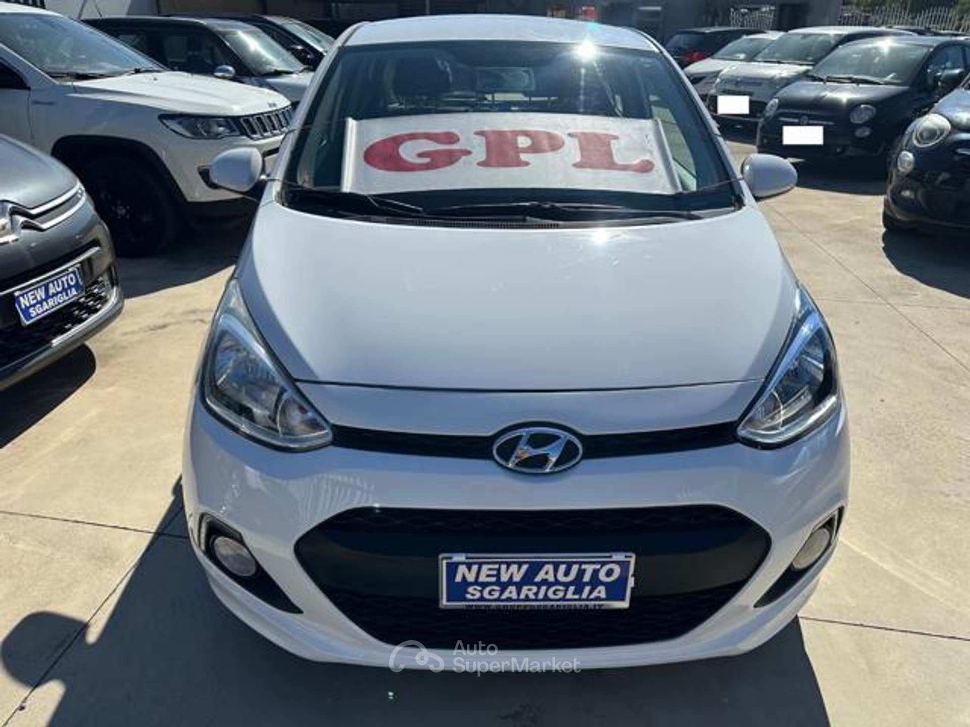 Hyundai i10