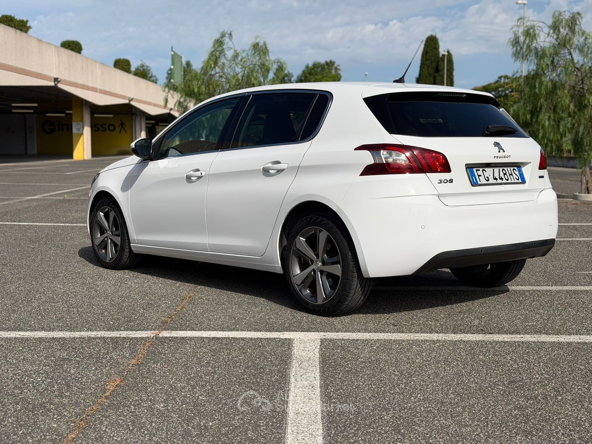 Peugeot 308