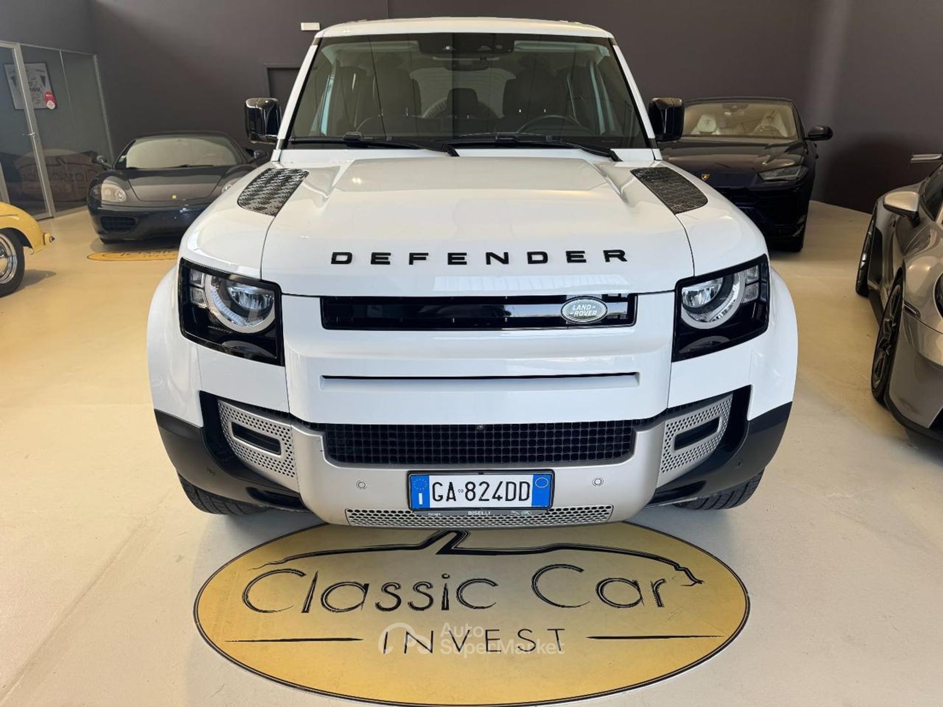 Land Rover Defender