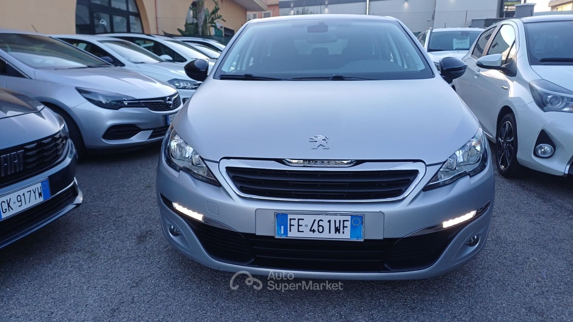 Peugeot 308