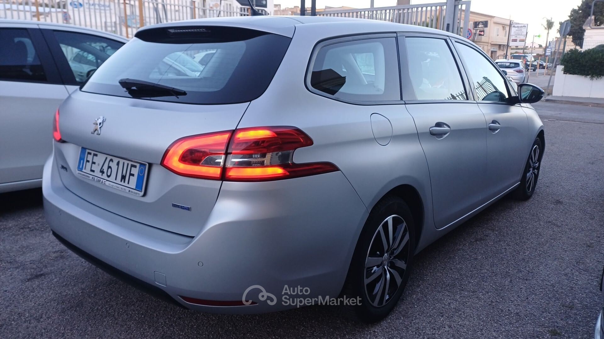 Peugeot 308