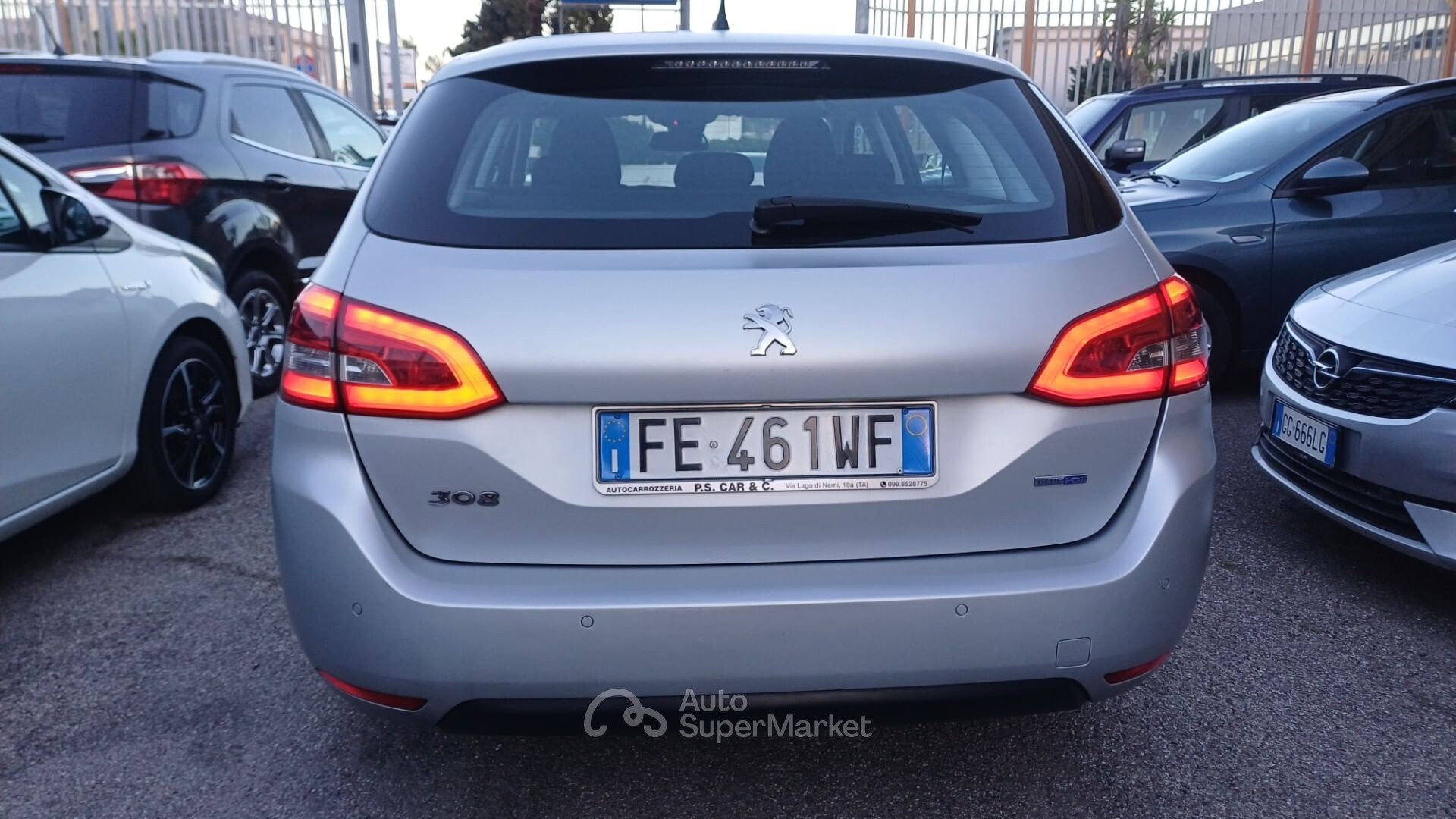Peugeot 308