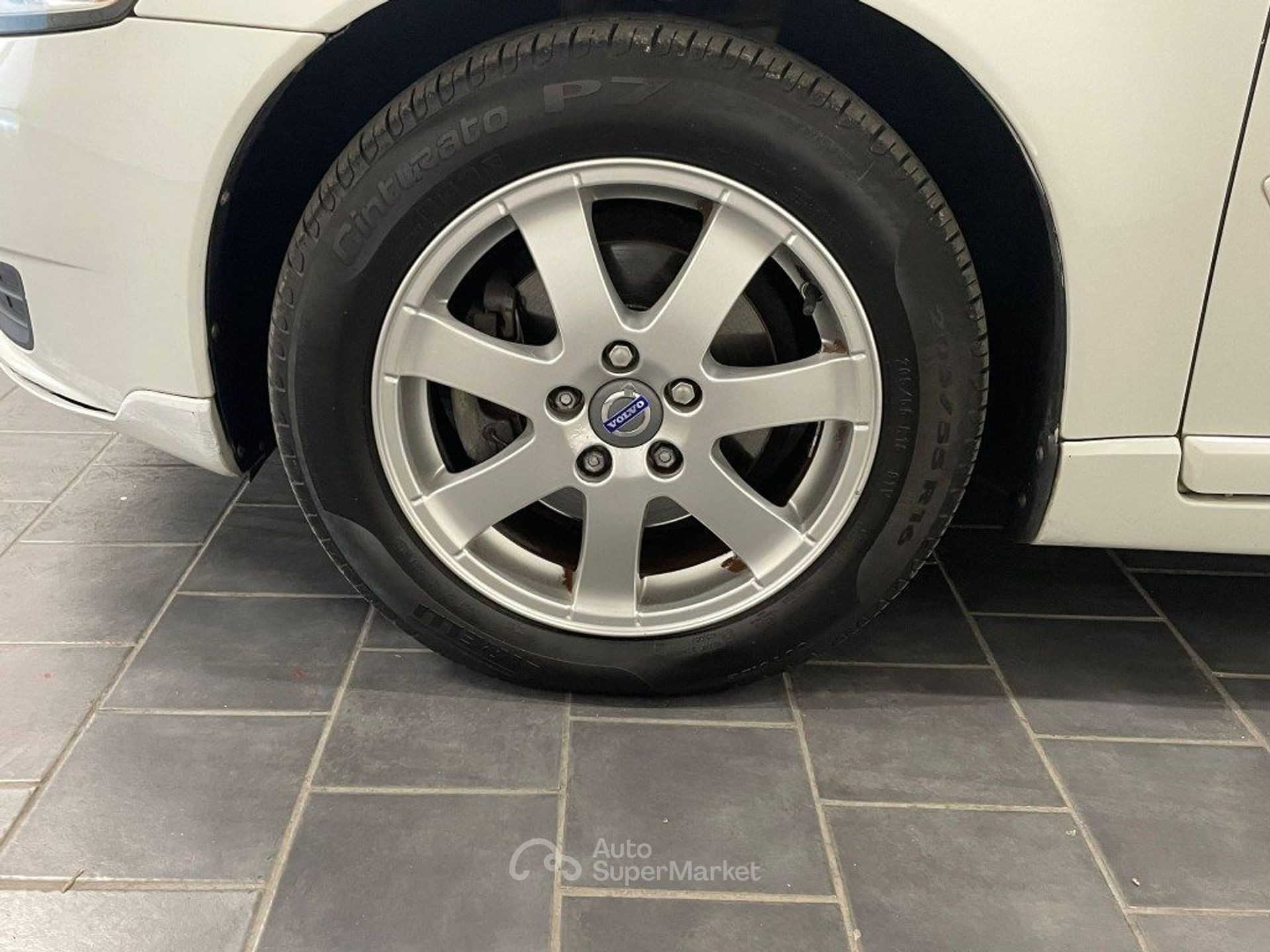 Volvo V50