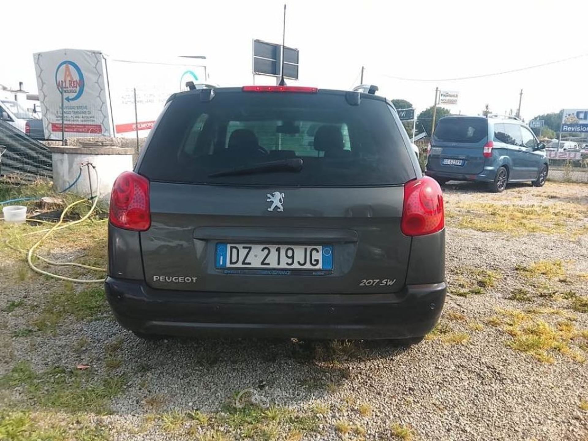 Peugeot 207