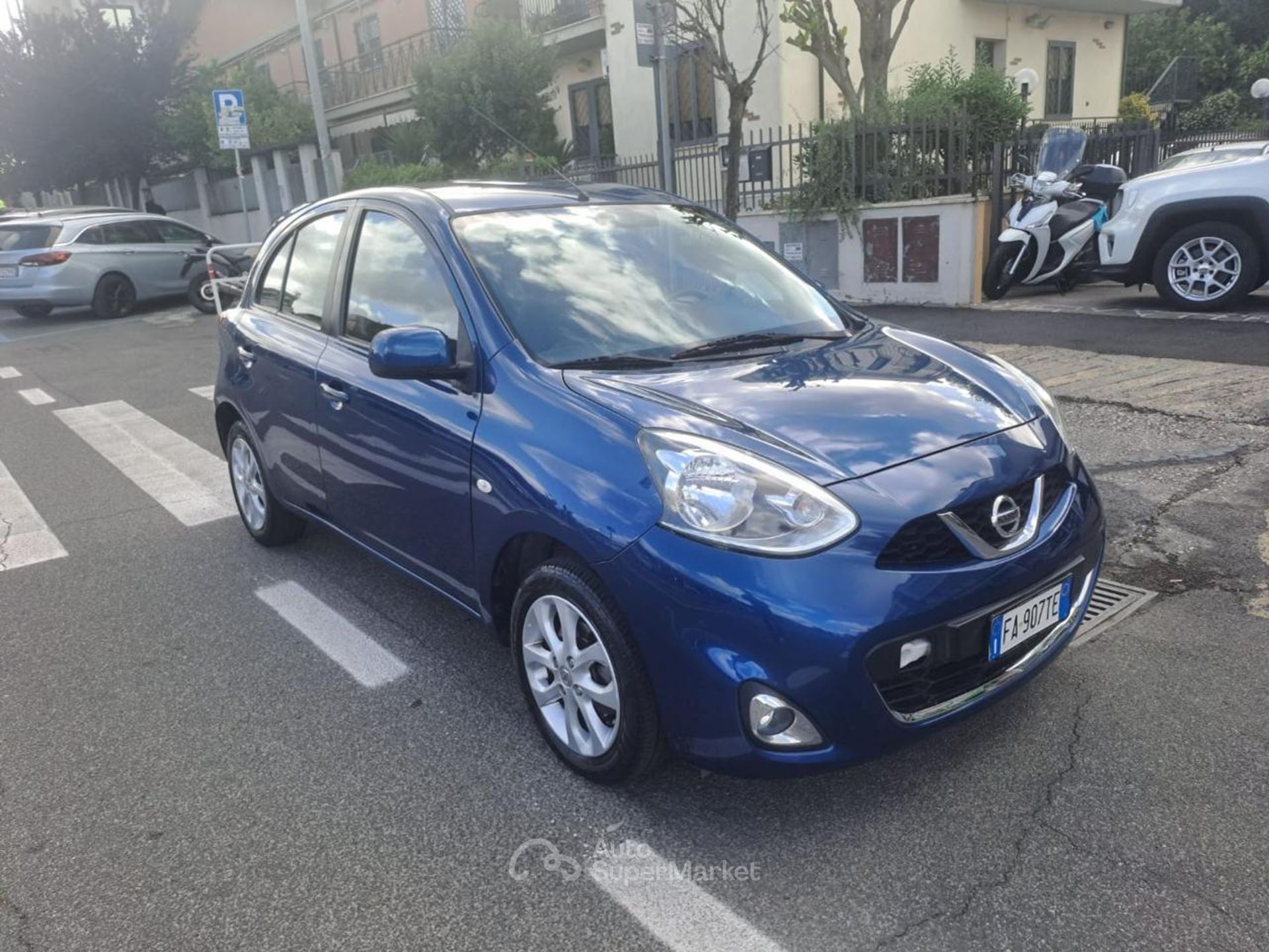 Nissan Micra