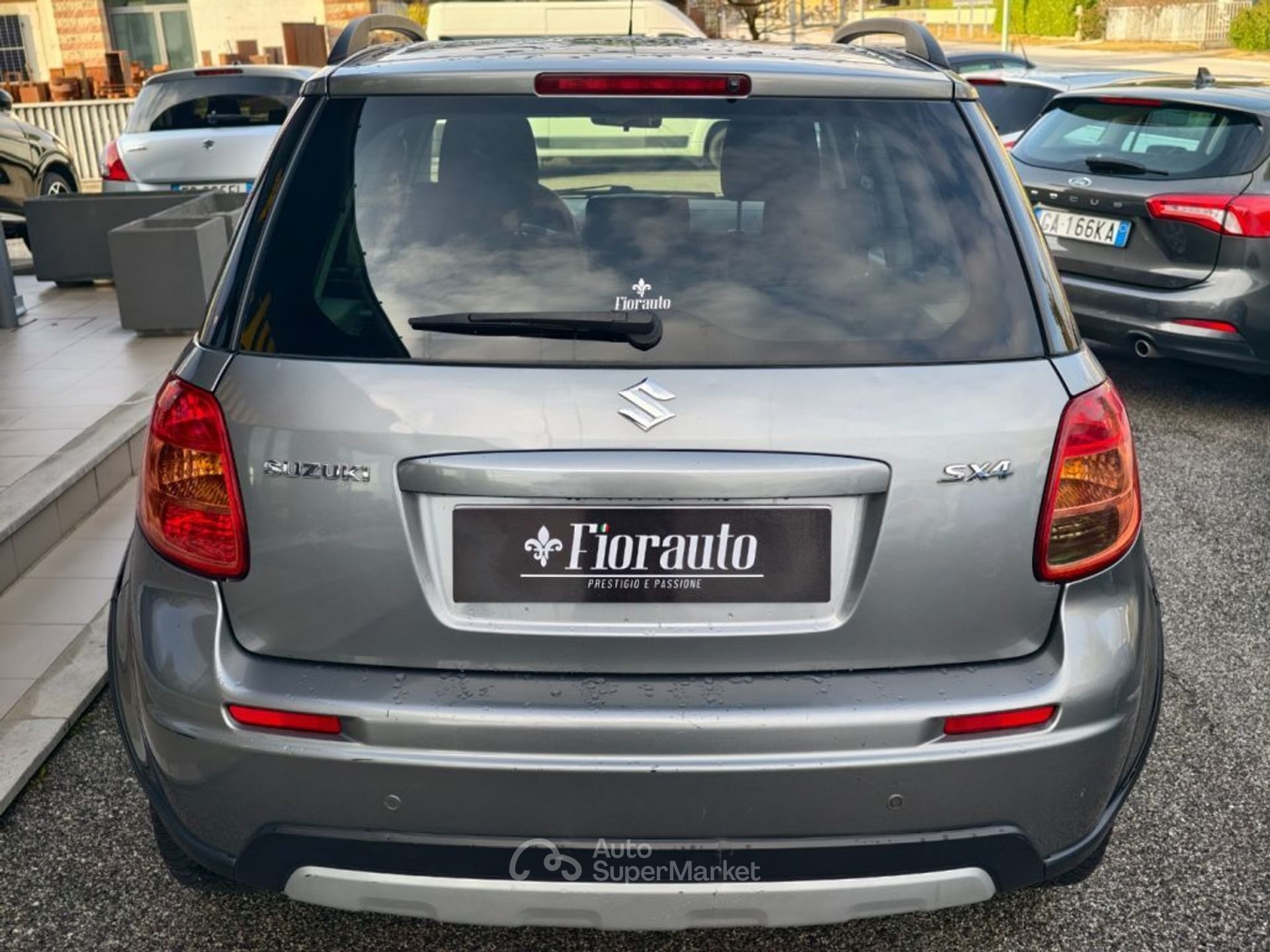 Suzuki SX4