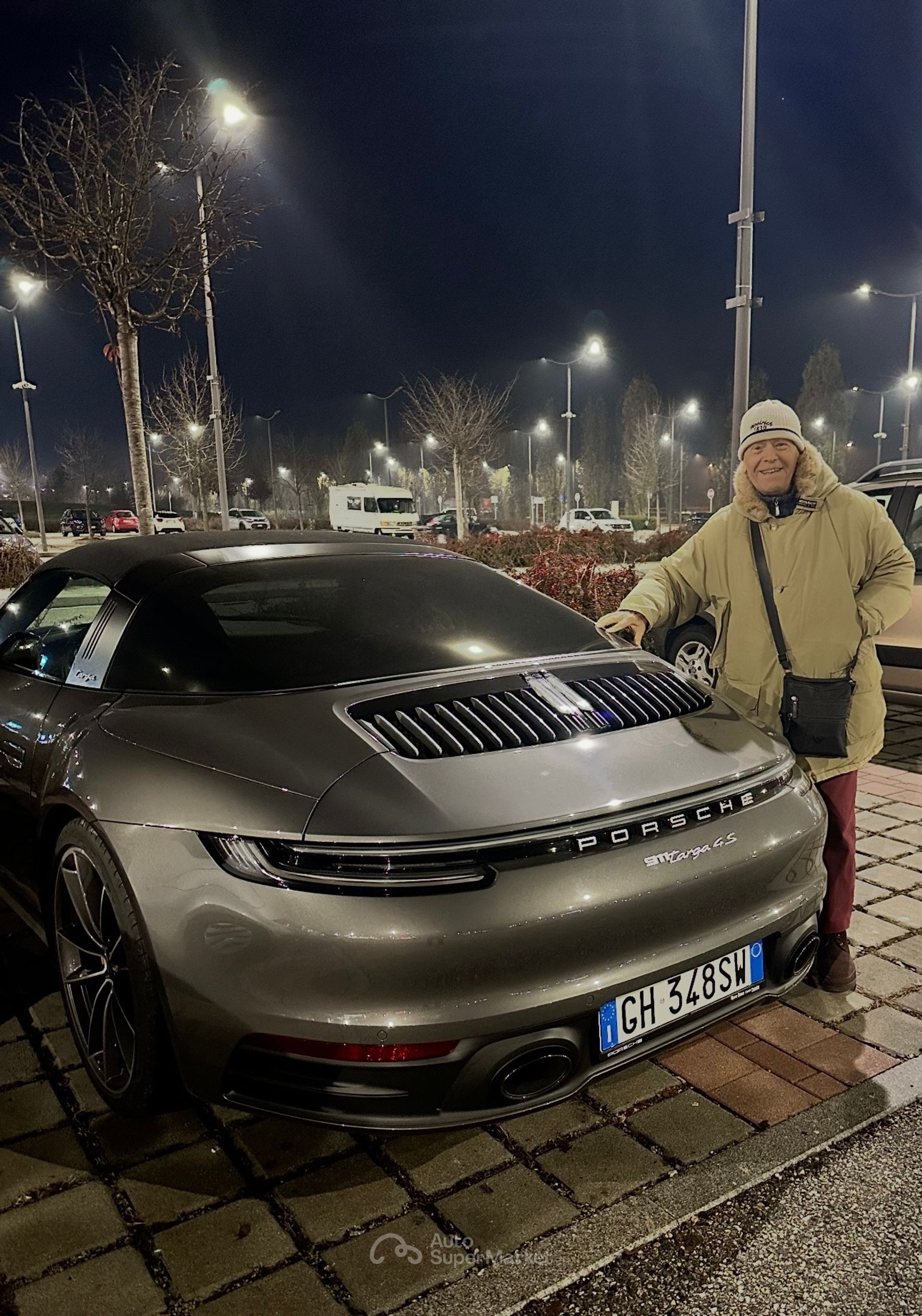 Porsche 911 (992)