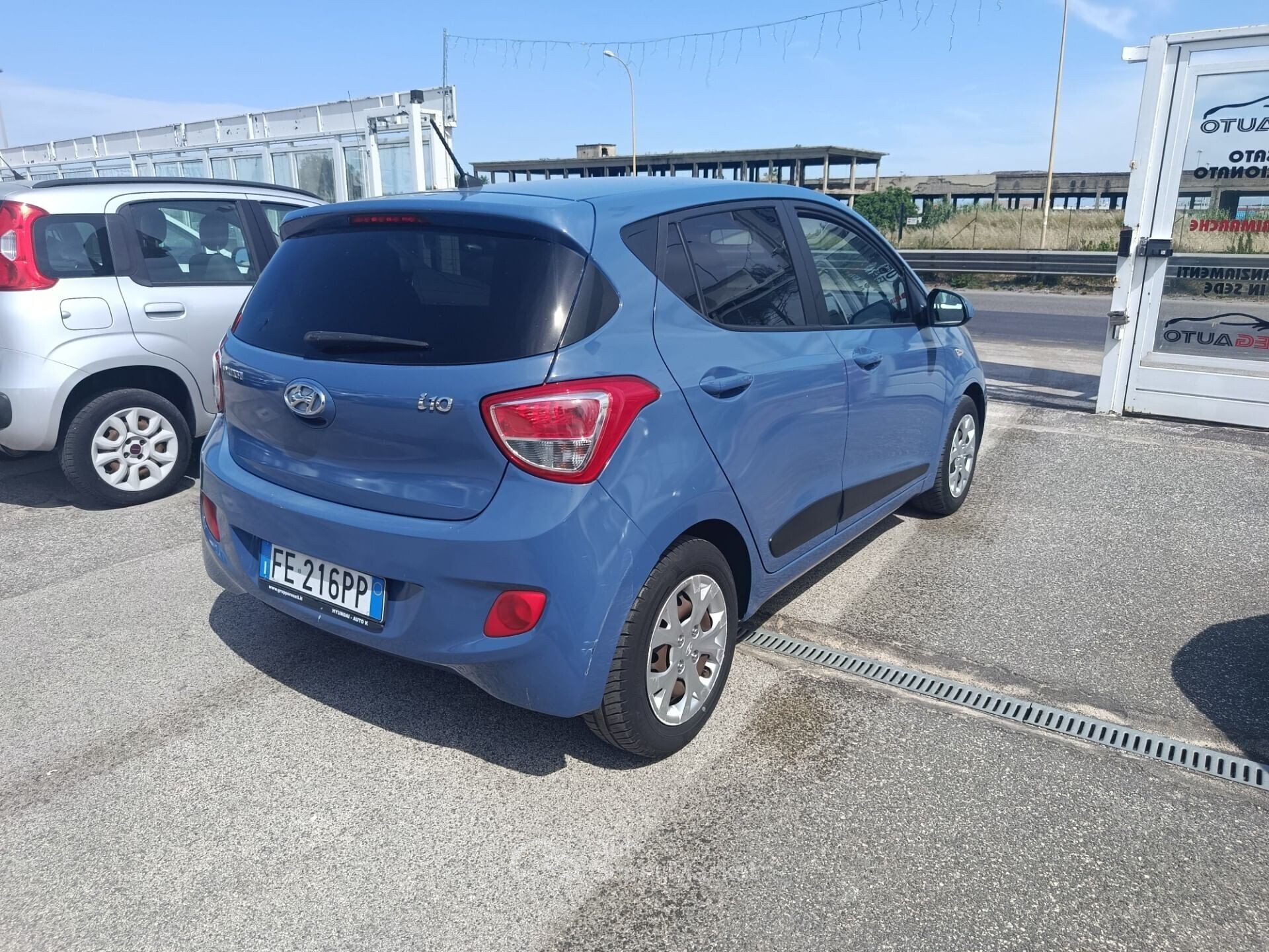 Hyundai i10