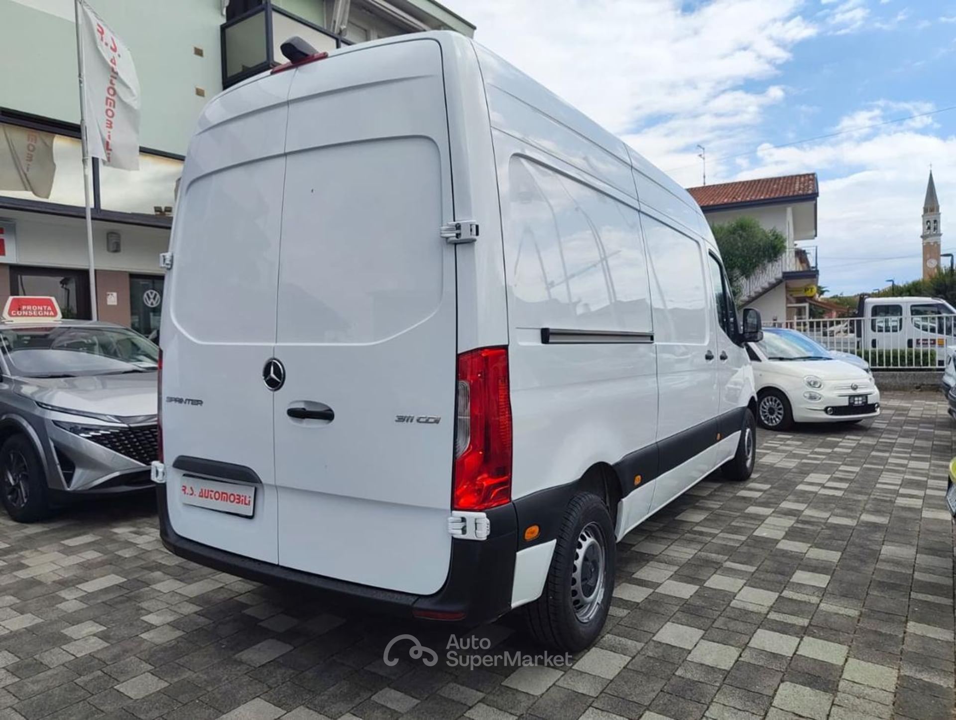 Mercedes-Benz Sprinter
