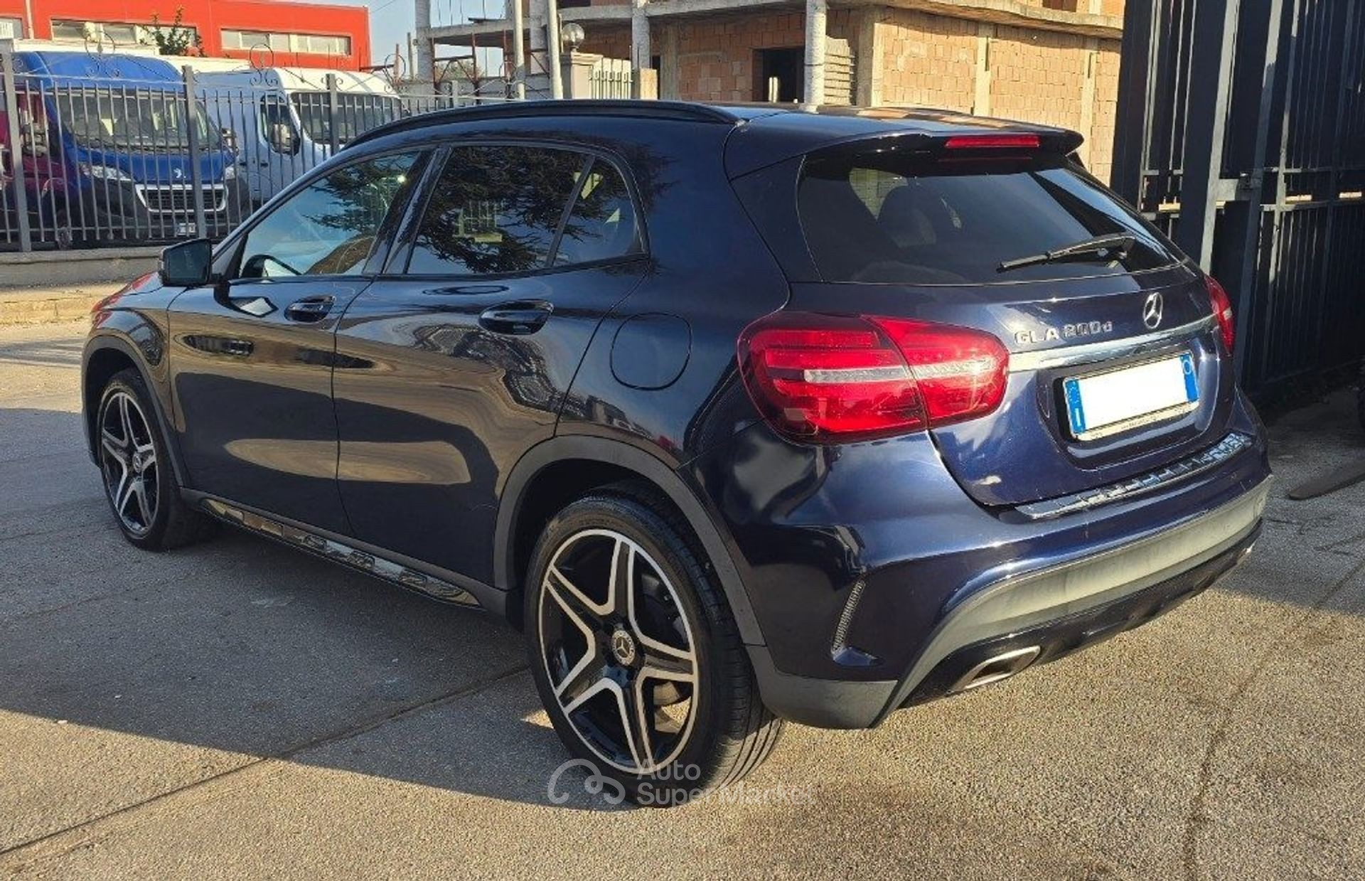 Mercedes-Benz GLA