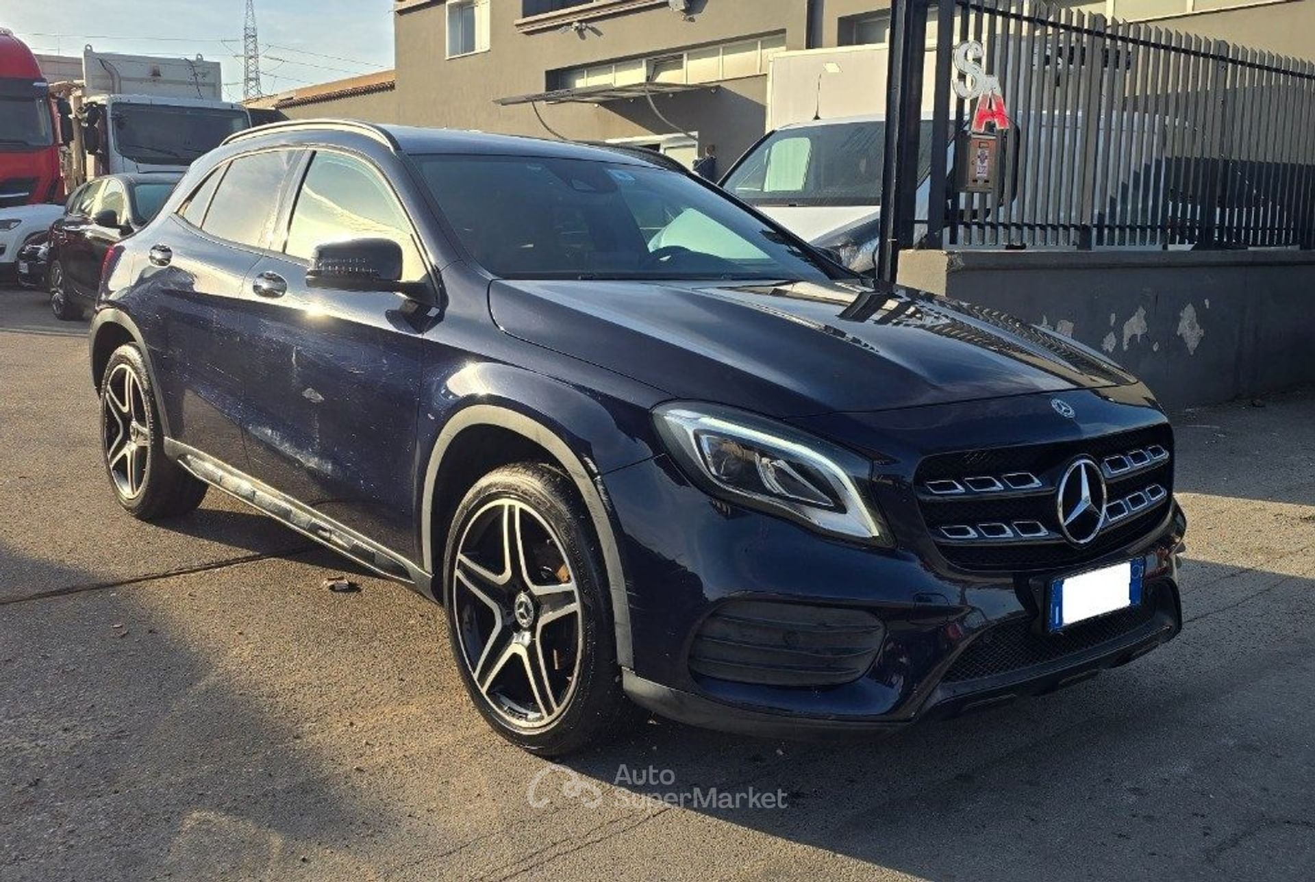 Mercedes-Benz GLA