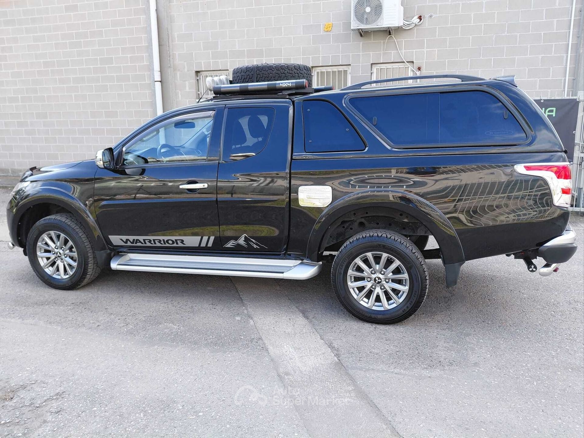 Mitsubishi L200