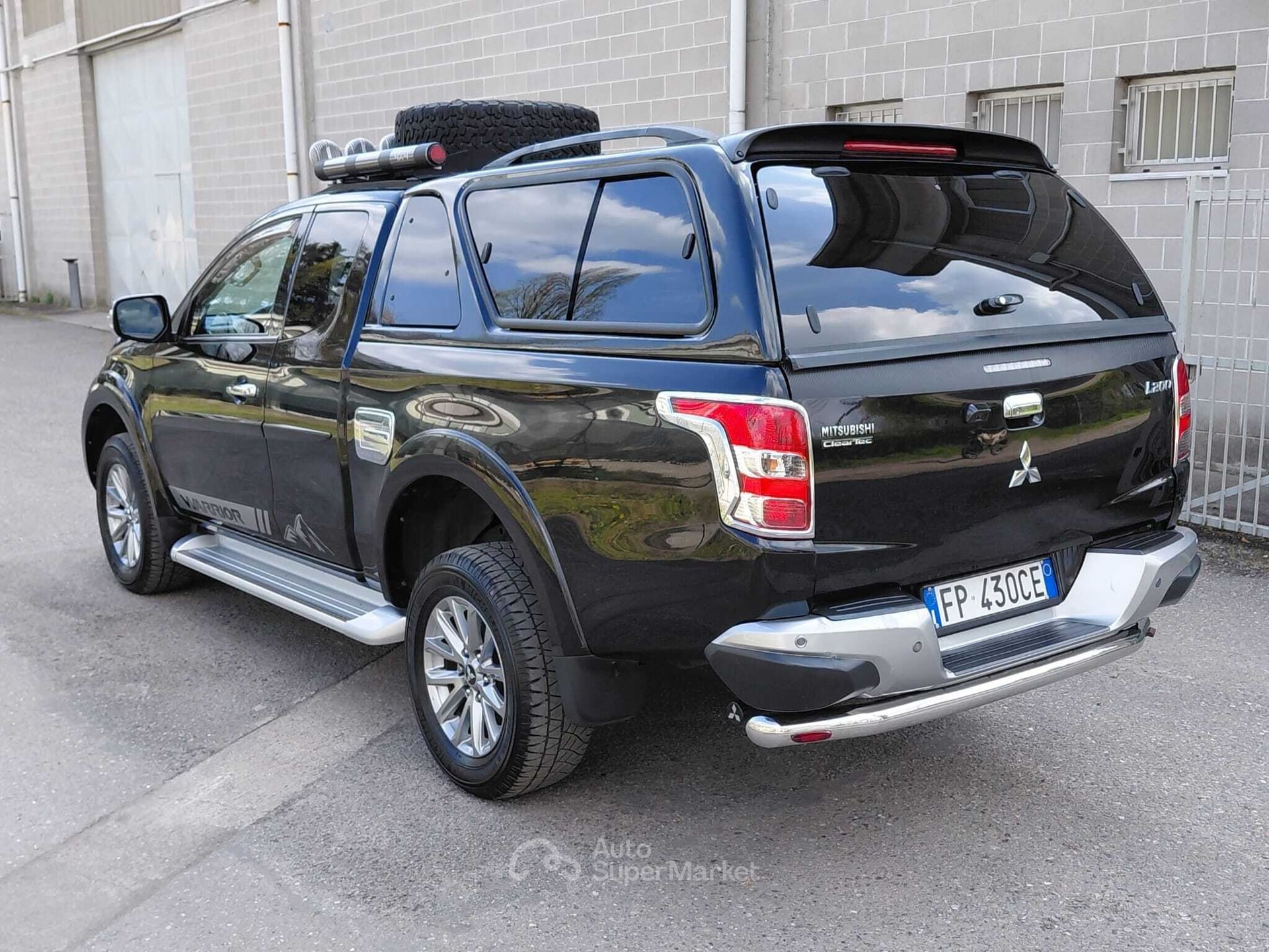 Mitsubishi L200
