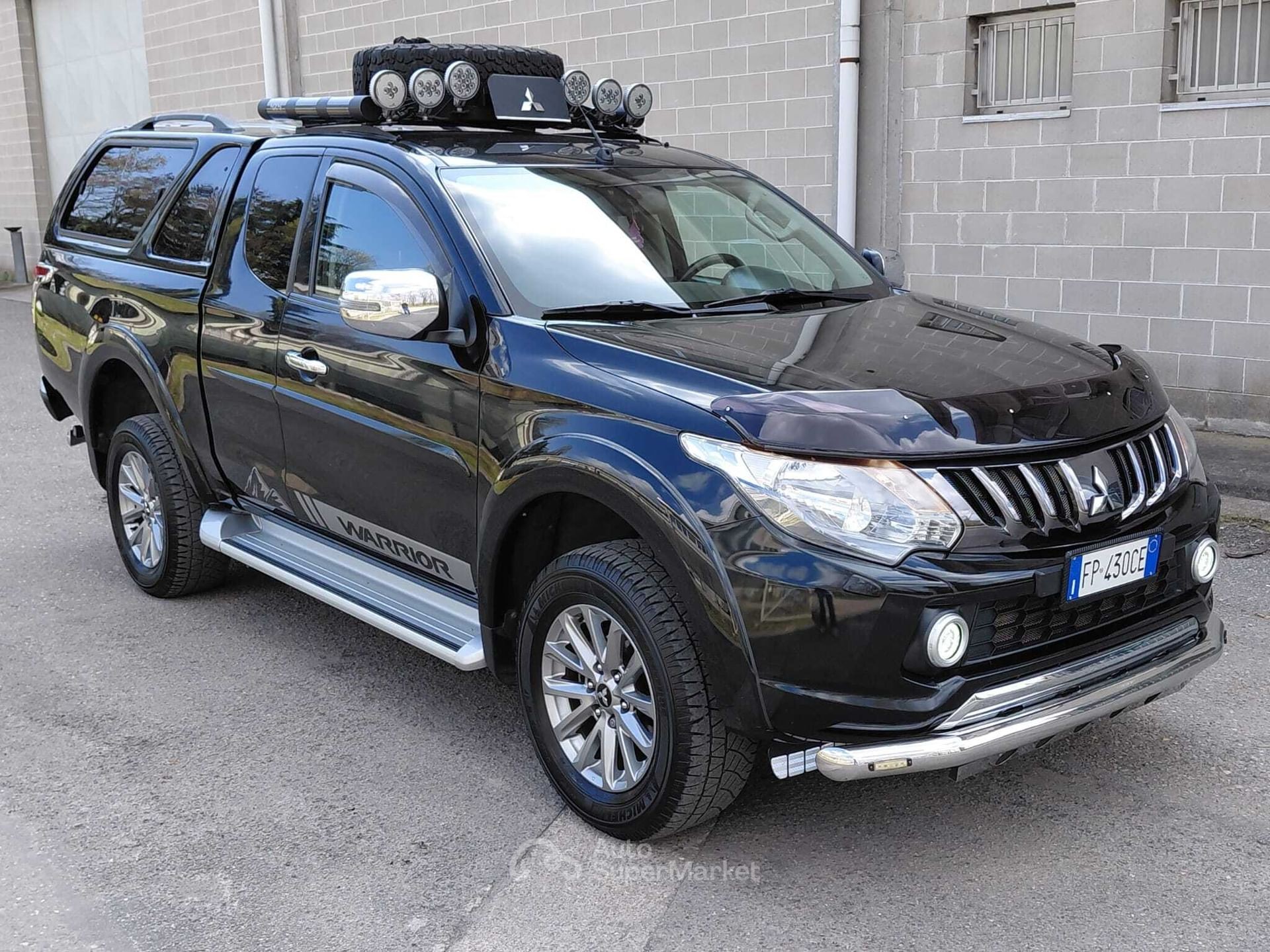 Mitsubishi L200