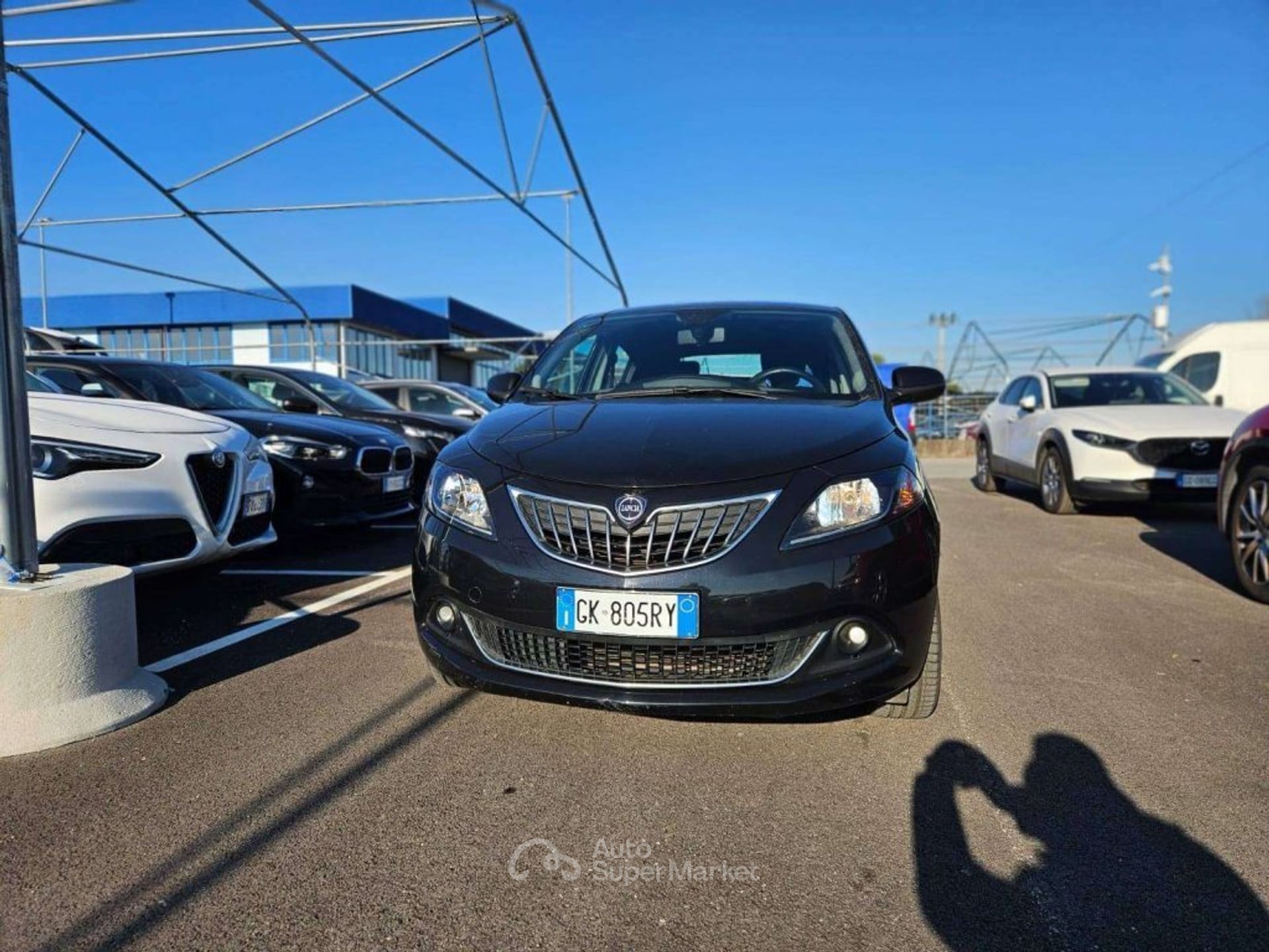 Lancia Ypsilon