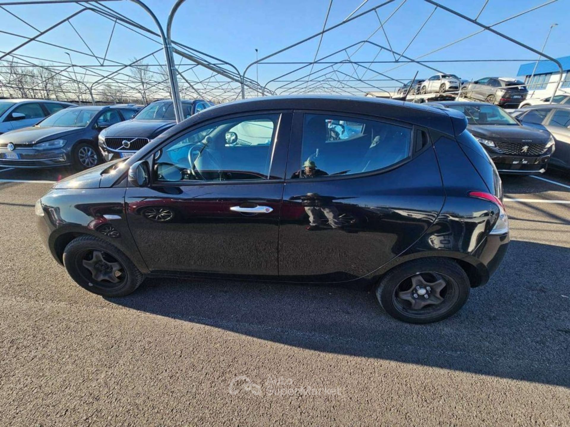 Lancia Ypsilon