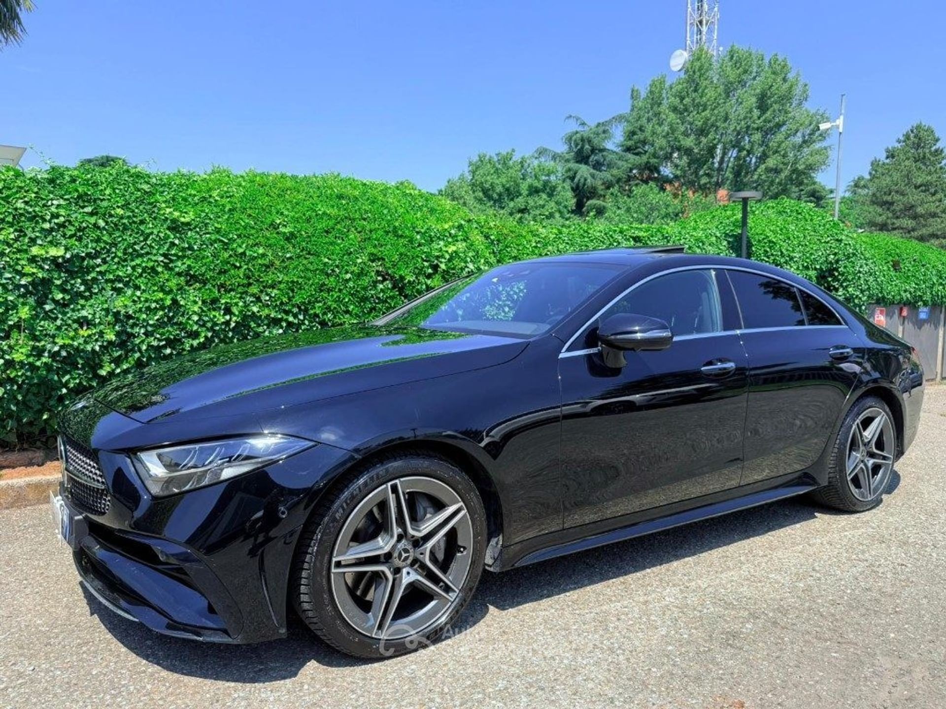 Mercedes-Benz CLS