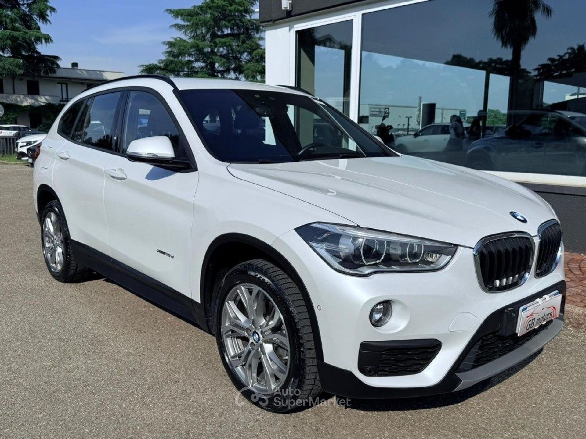 BMW X1