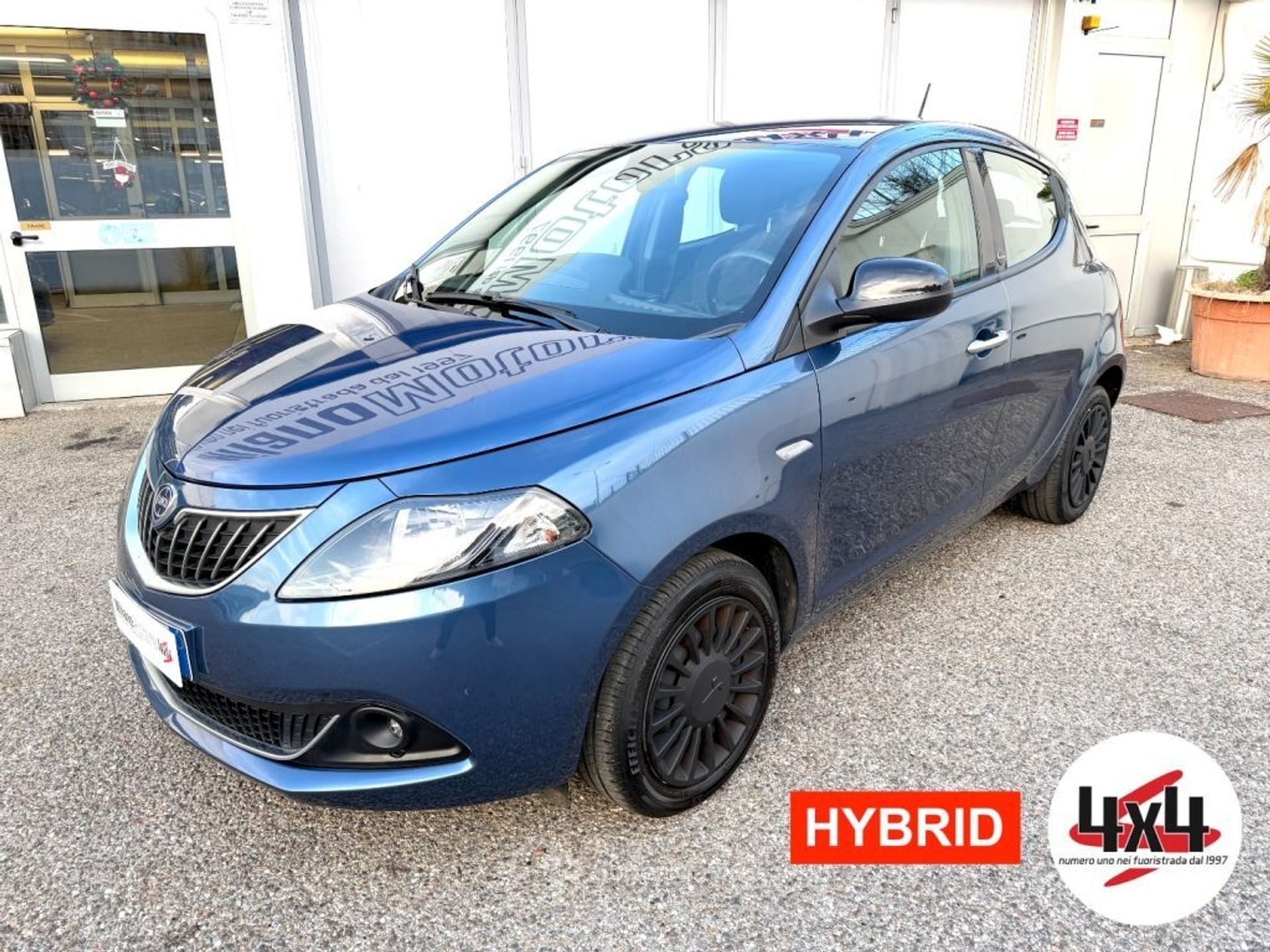 Lancia Ypsilon