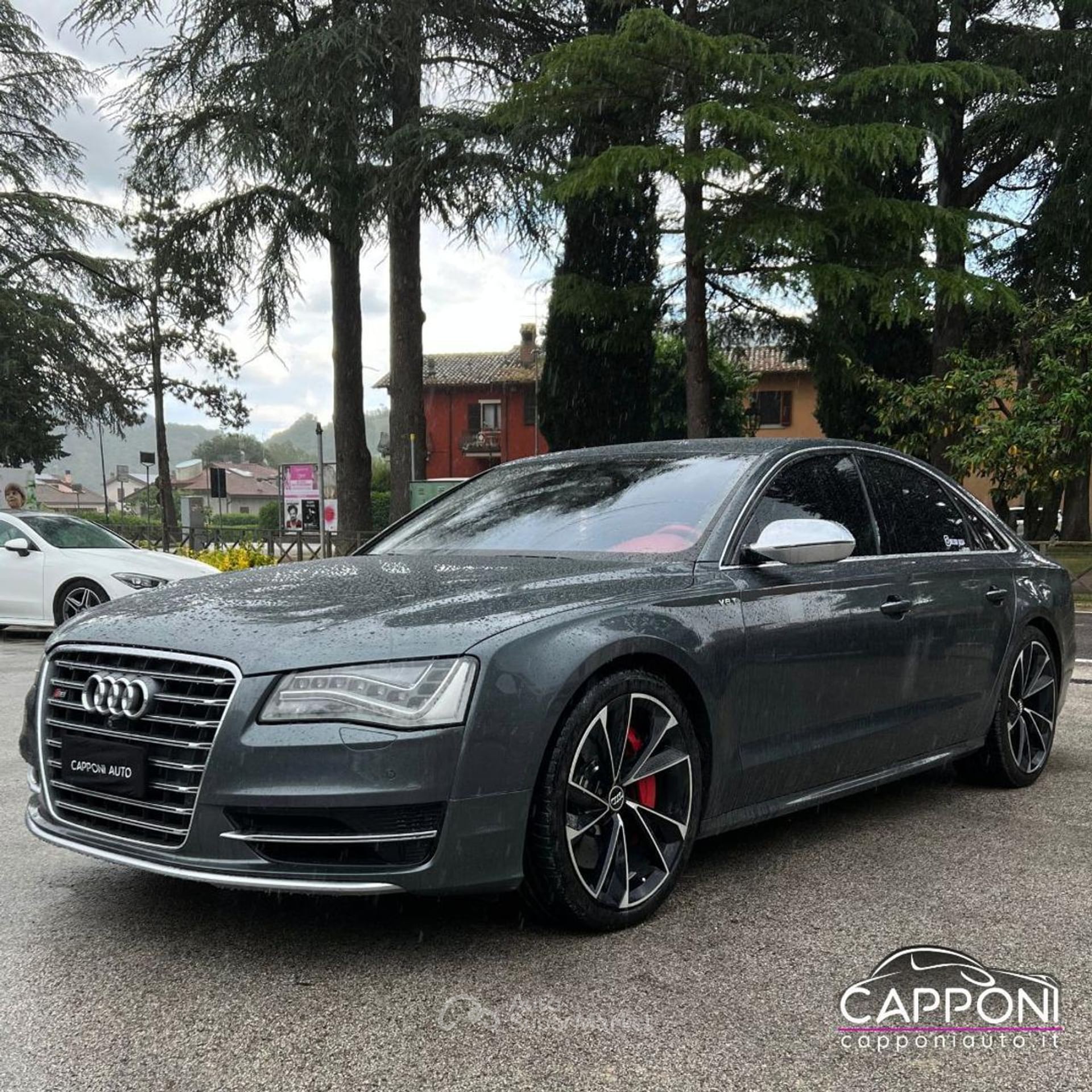 Audi S8