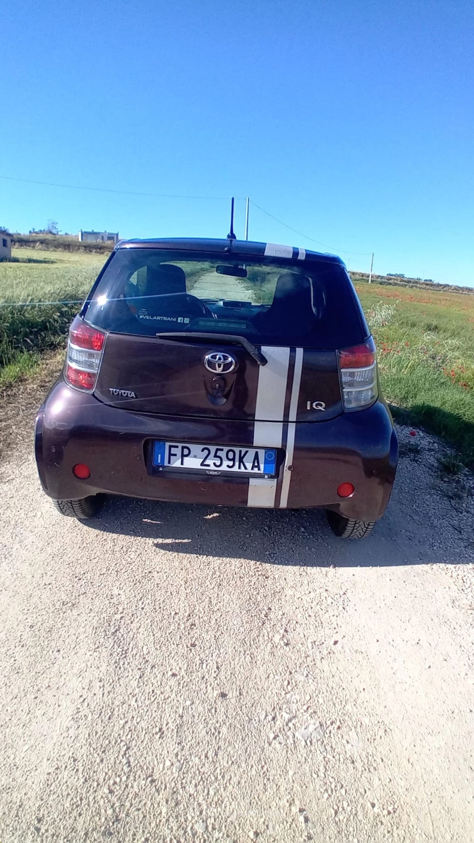 Toyota iQ