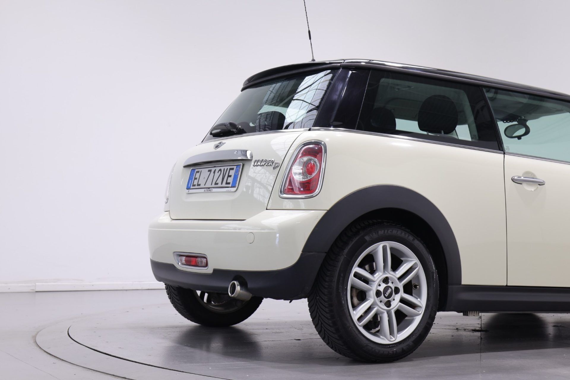 MINI 1.5 Cooper D Hype 5