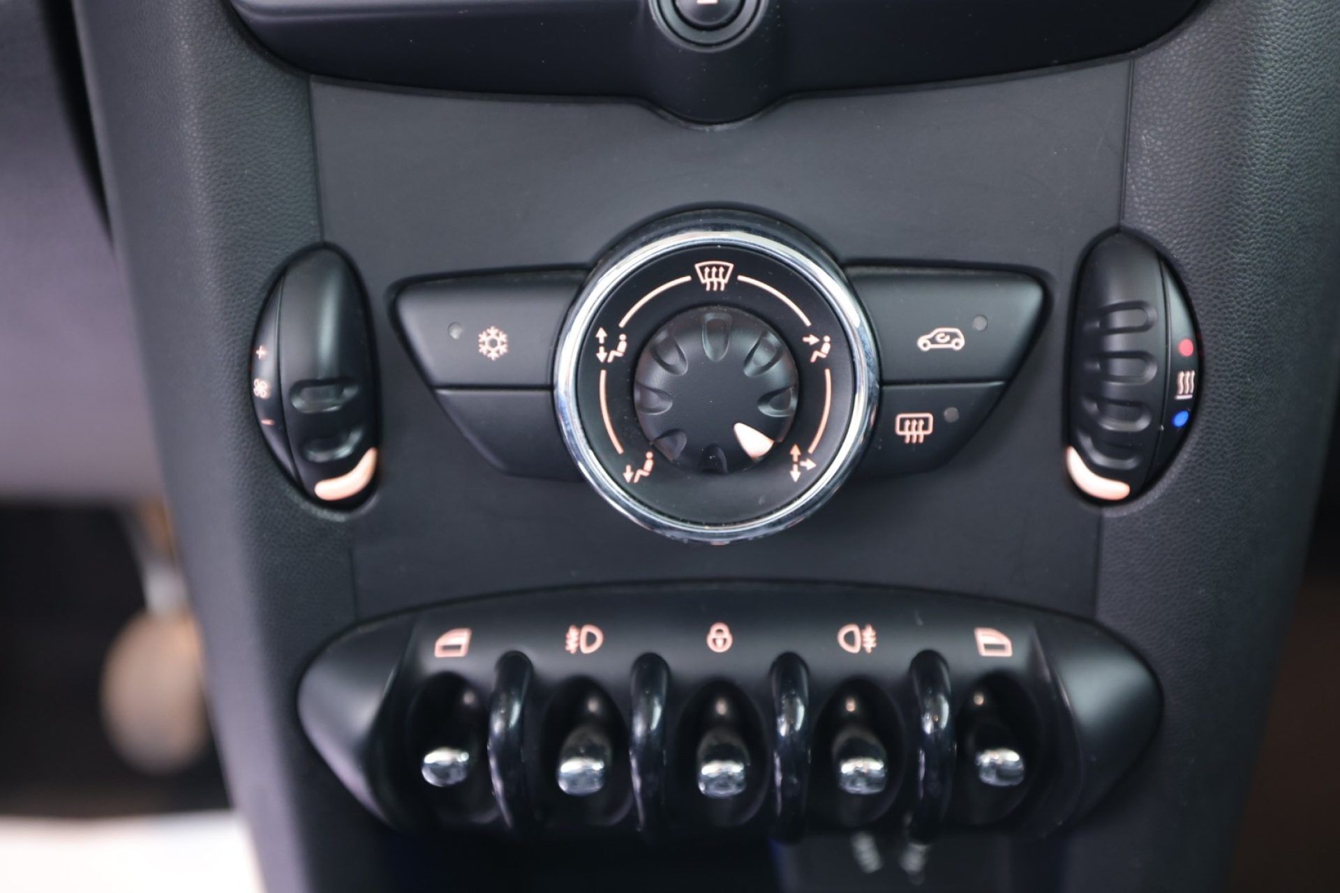 MINI 1.5 Cooper D Hype 5