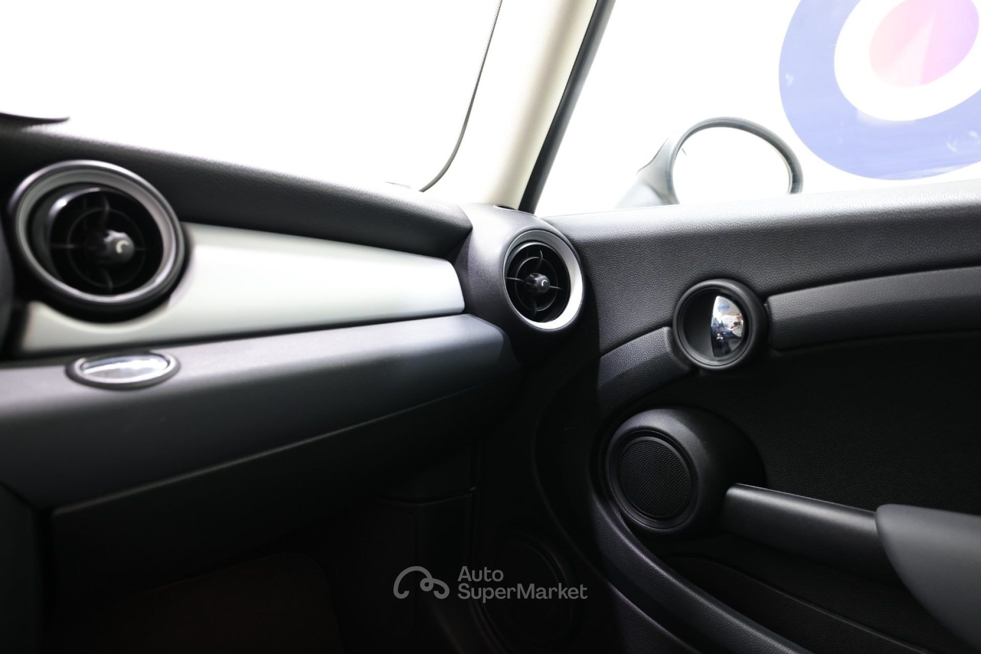 MINI 1.5 Cooper D Hype 5