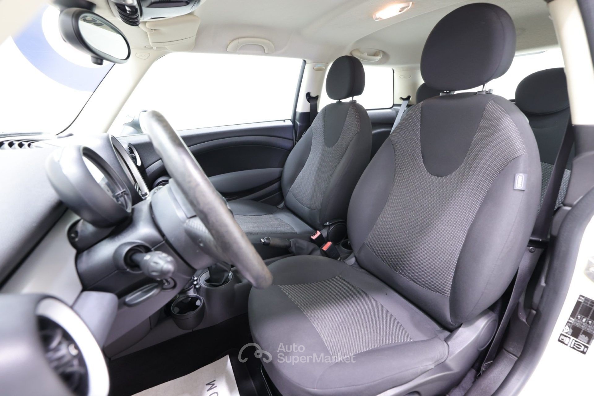 MINI 1.5 Cooper D Hype 5