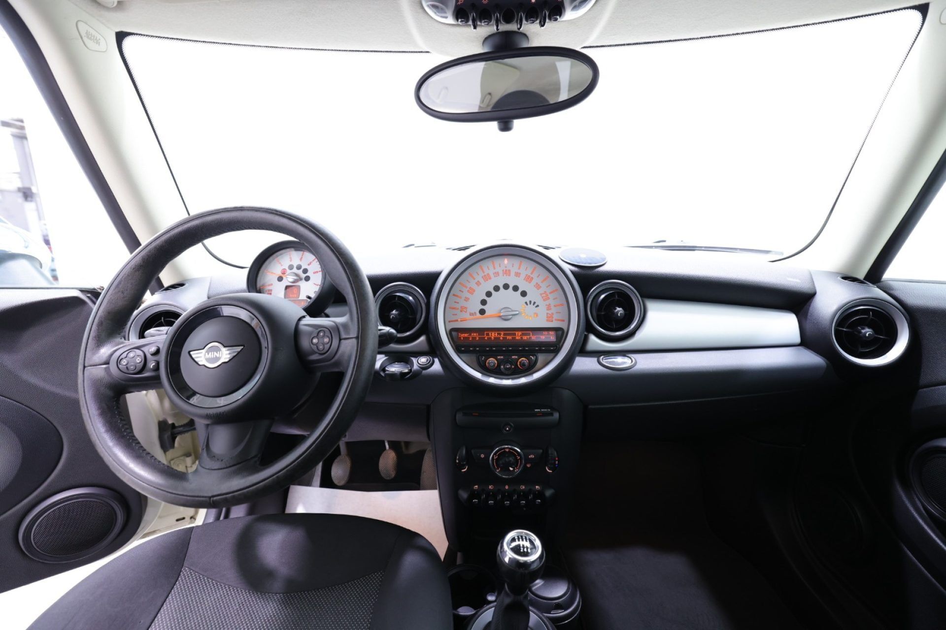 MINI 1.5 Cooper D Hype 5