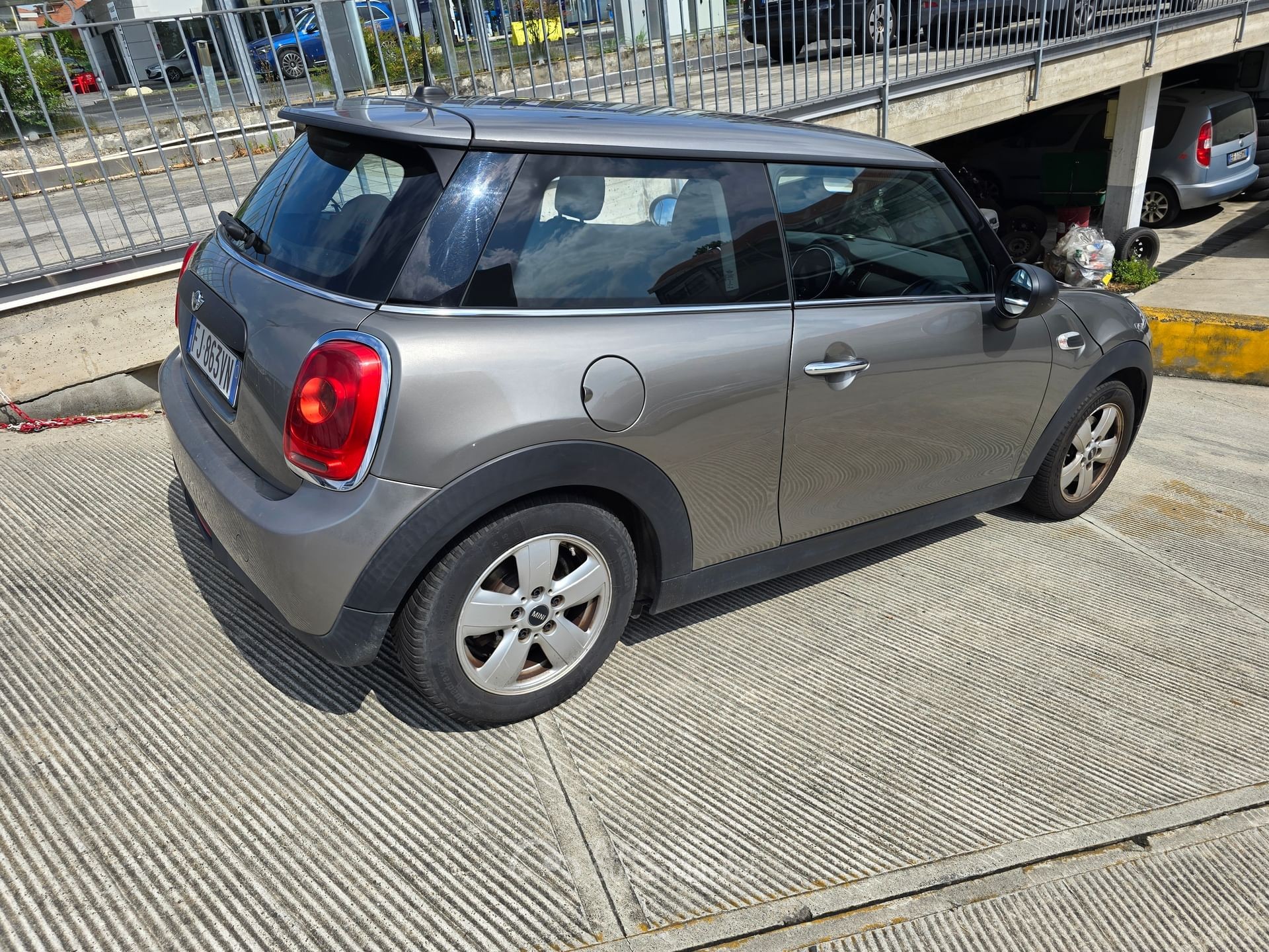 MINI One