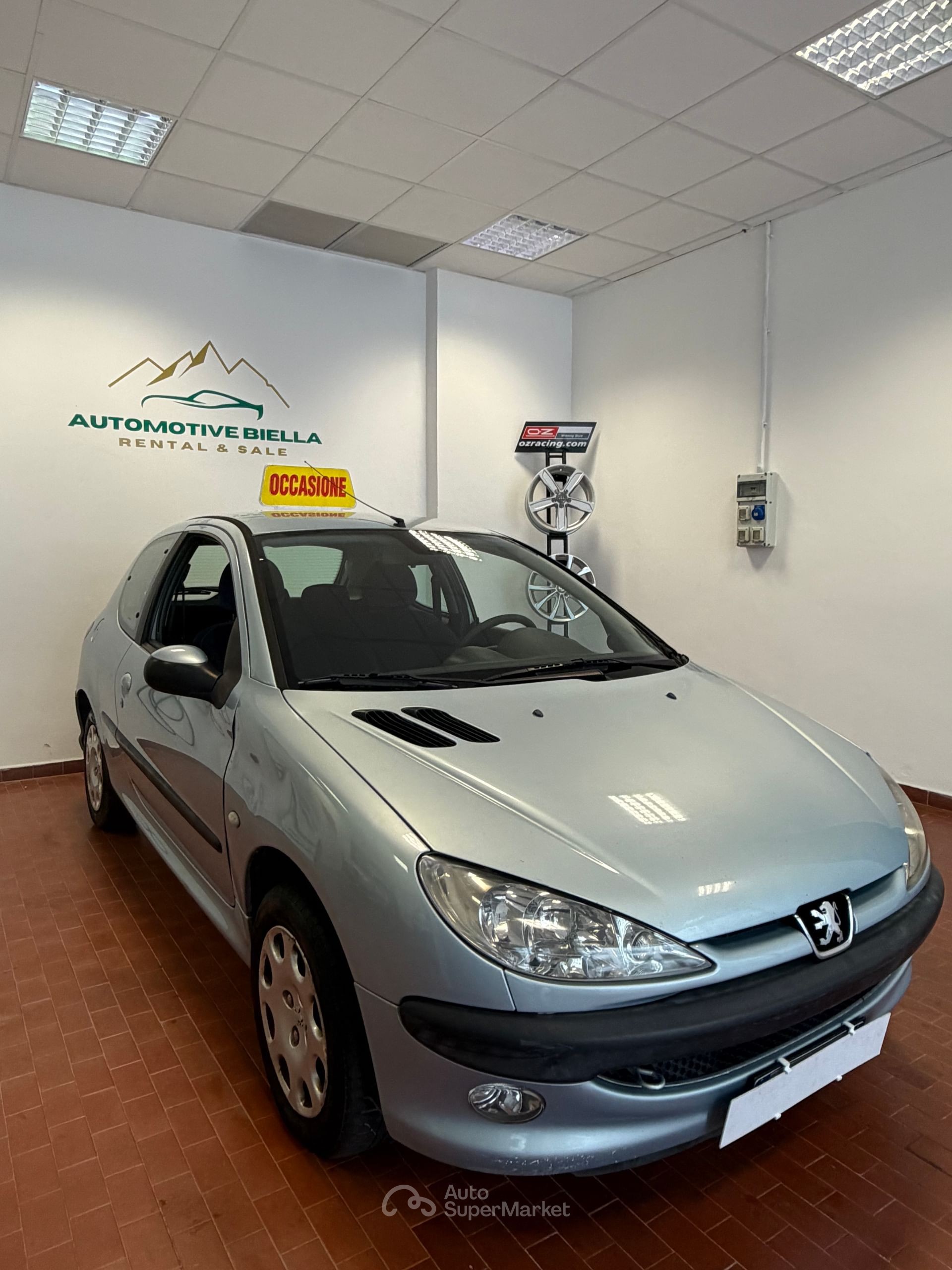 Peugeot 206