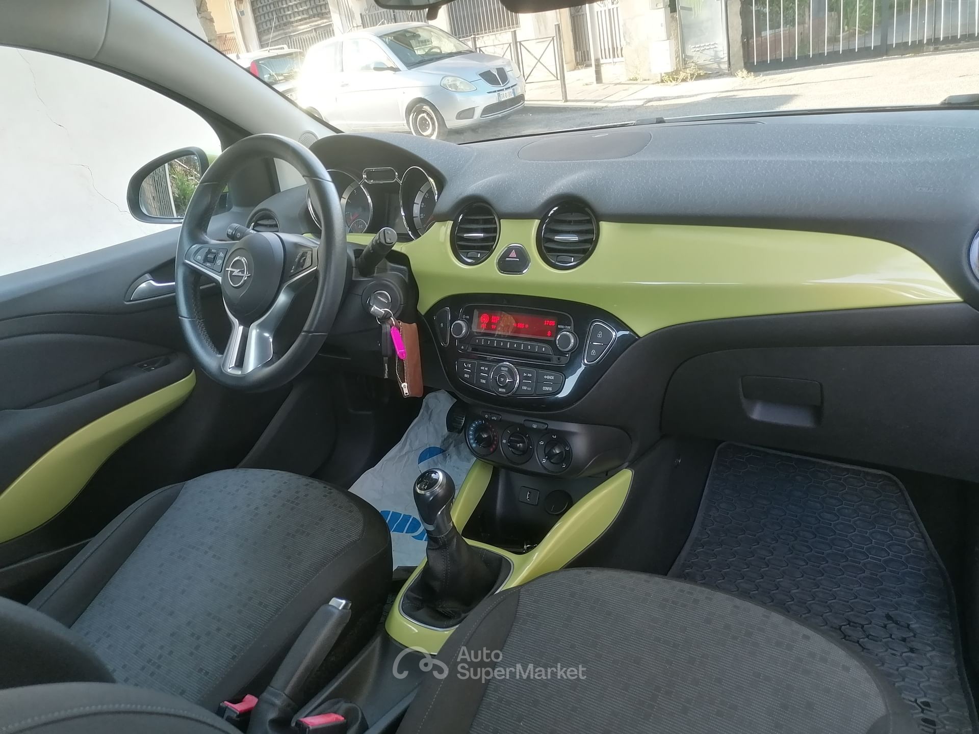 Opel Adam