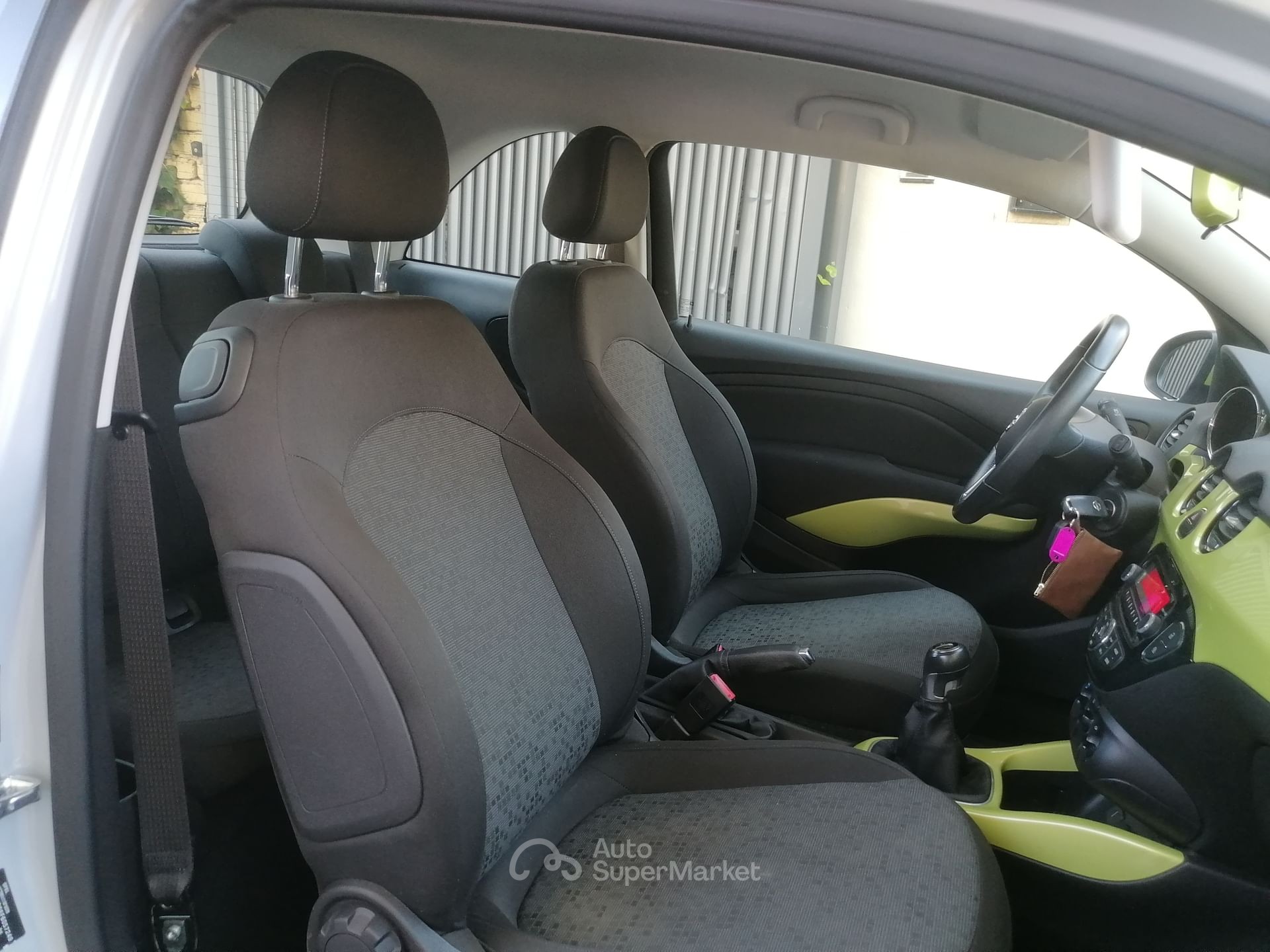Opel Adam