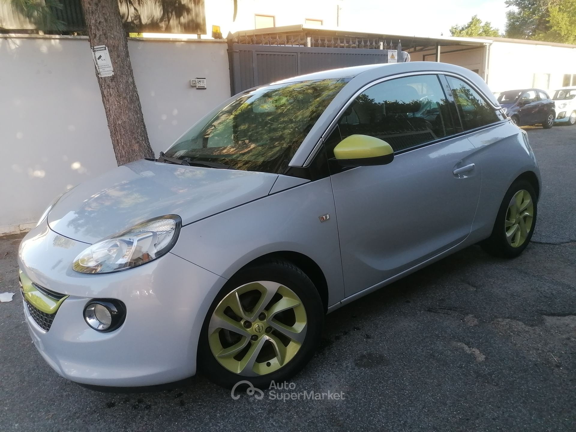 Opel Adam