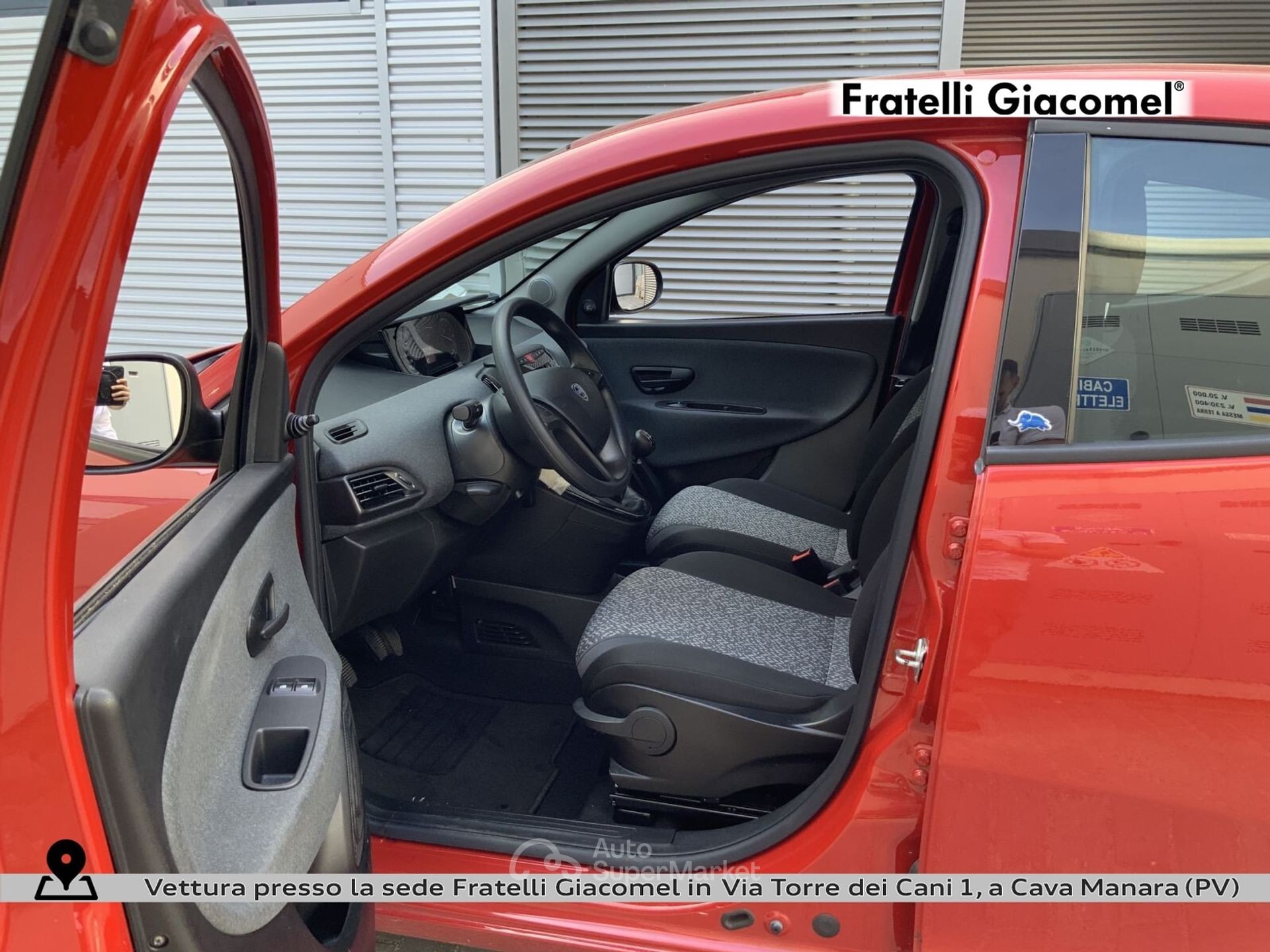 Lancia Ypsilon