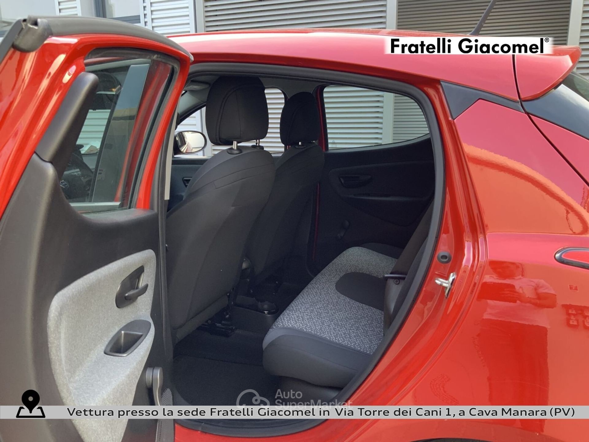 Lancia Ypsilon