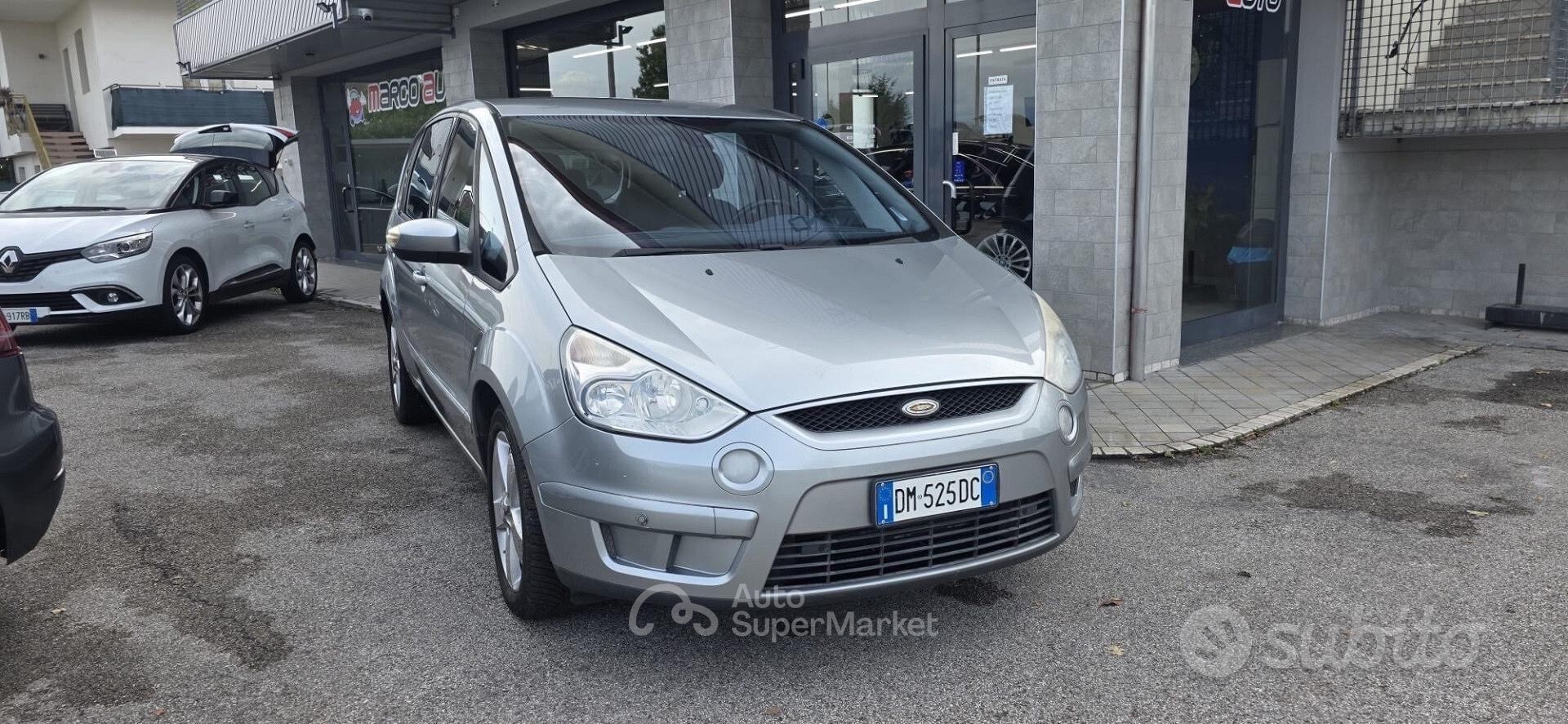 Ford S-Max