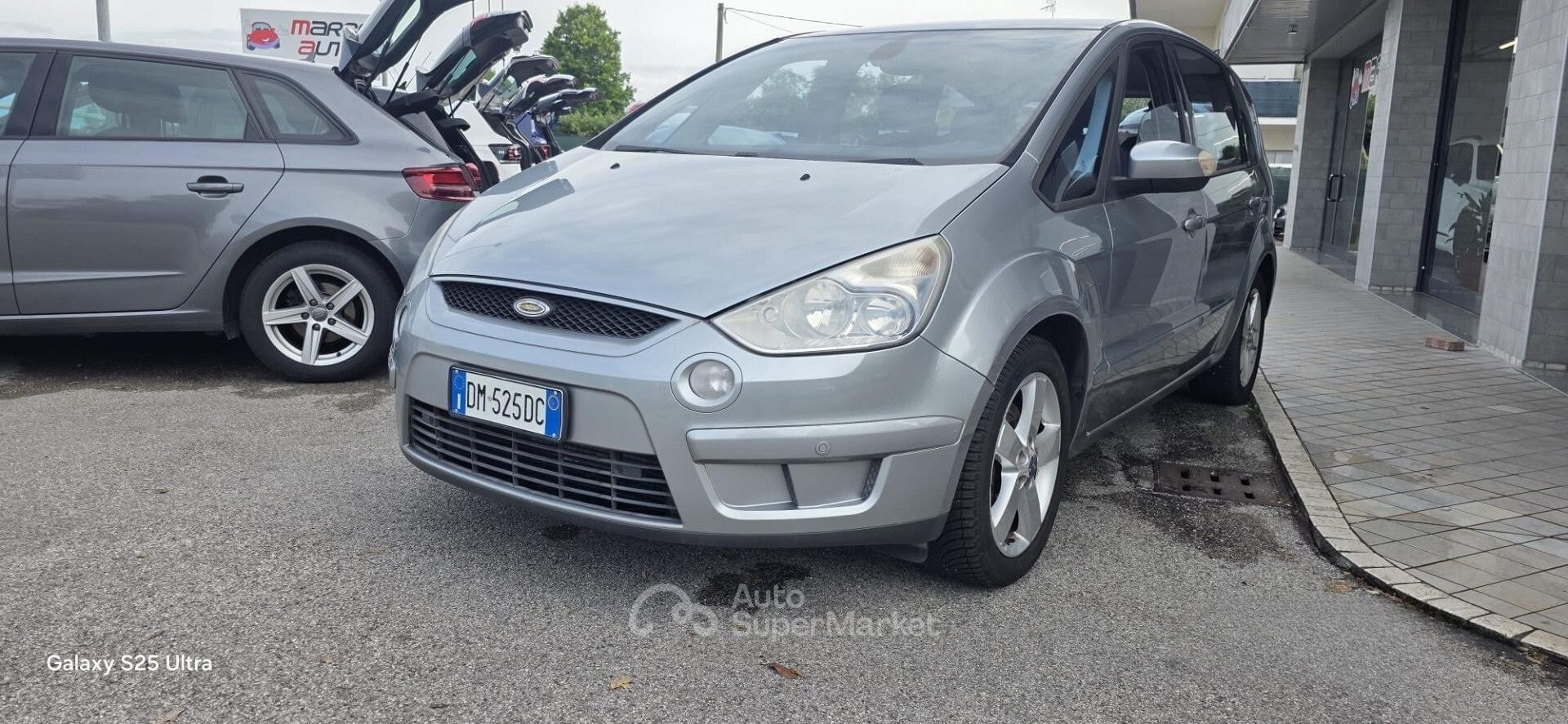 Ford S-Max