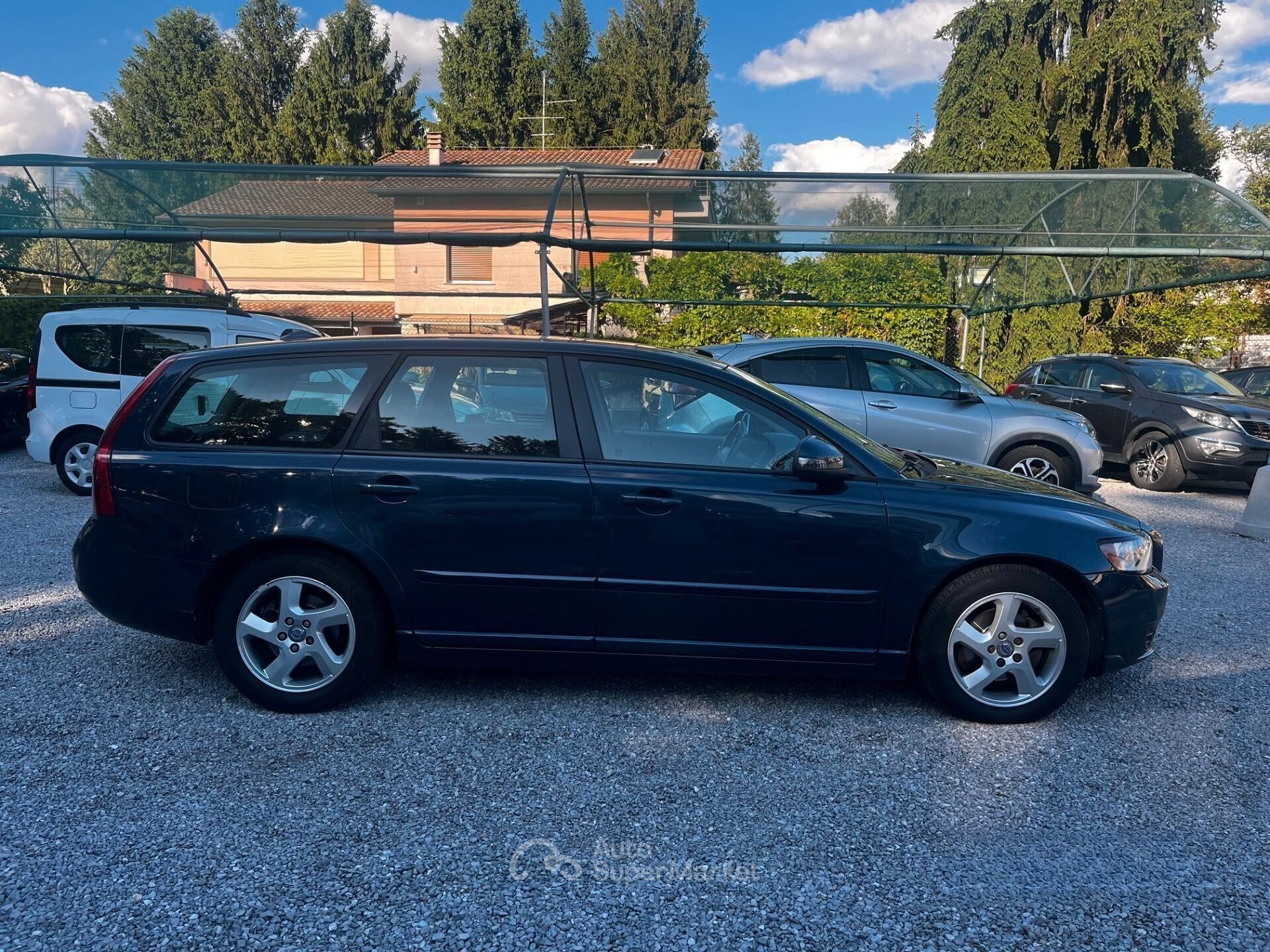 Volvo V50
