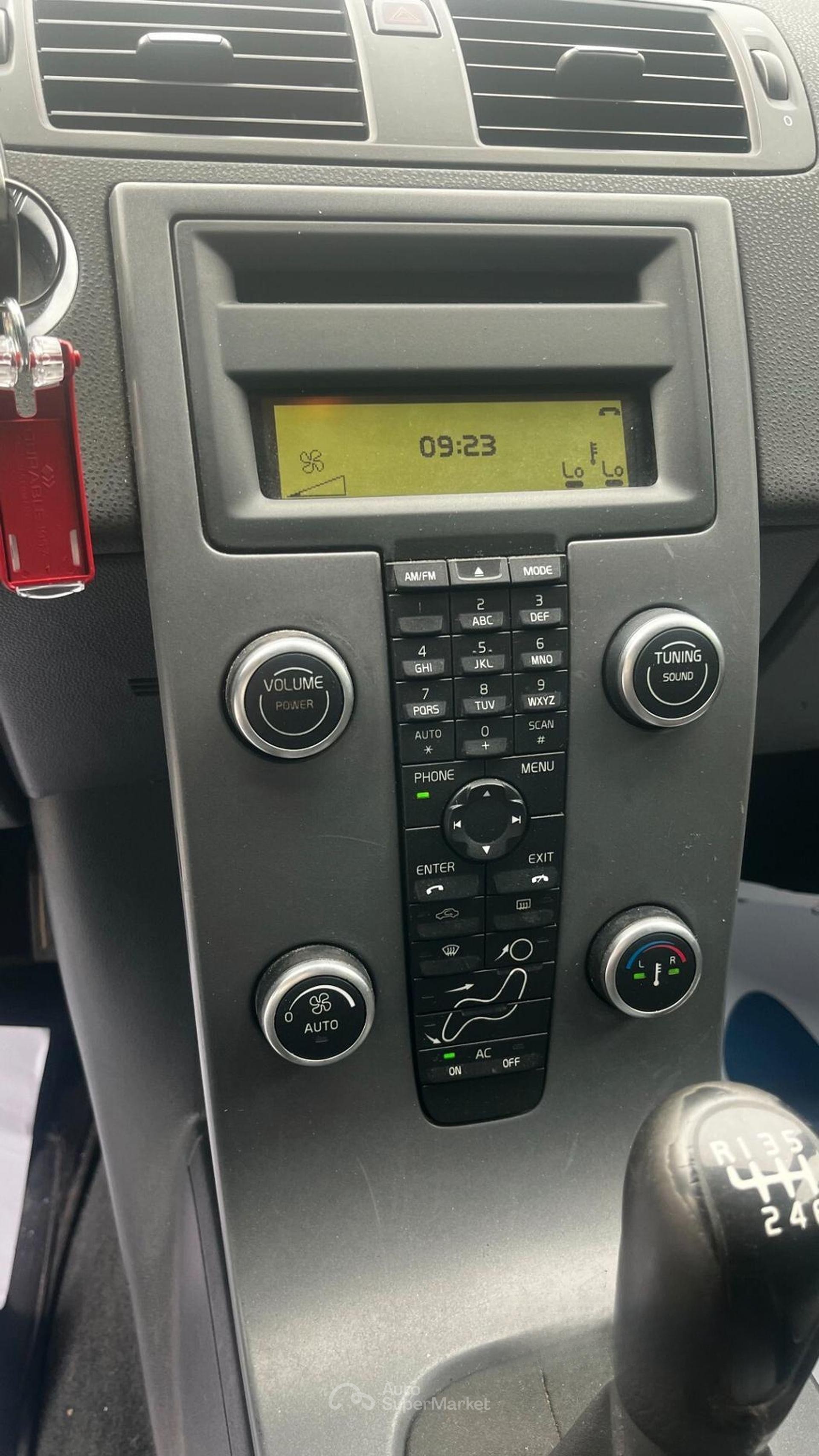 Volvo V50