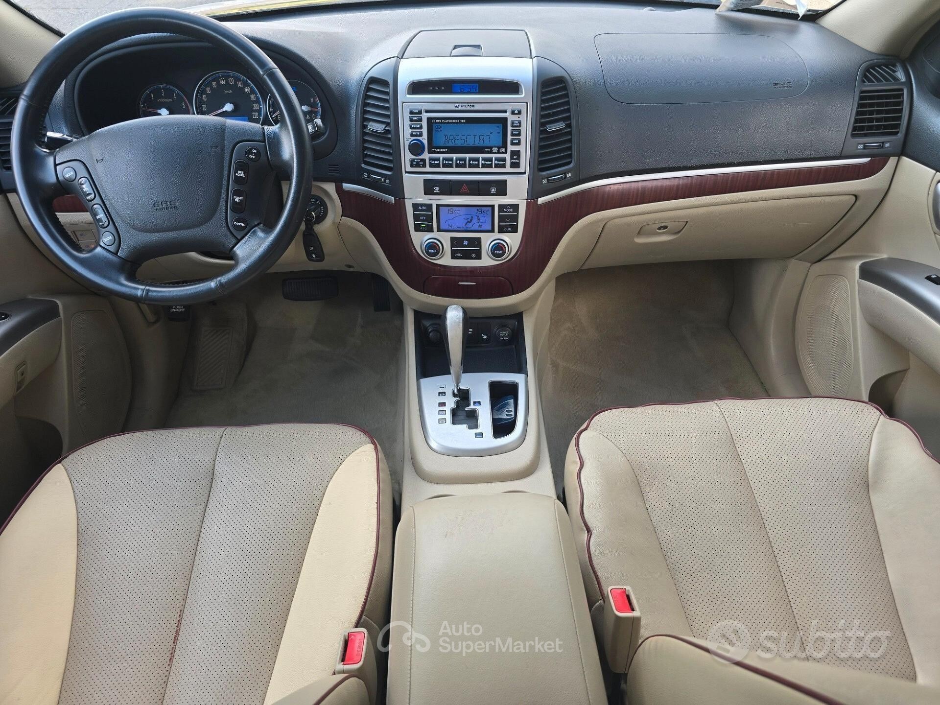 Hyundai Santamo