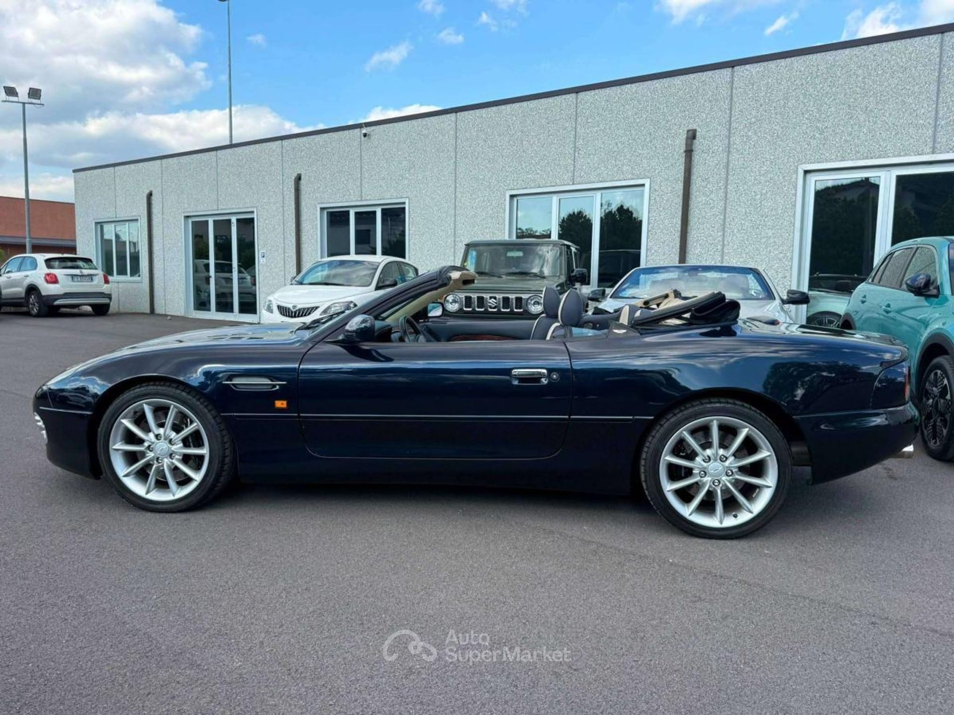 Aston Martin DB