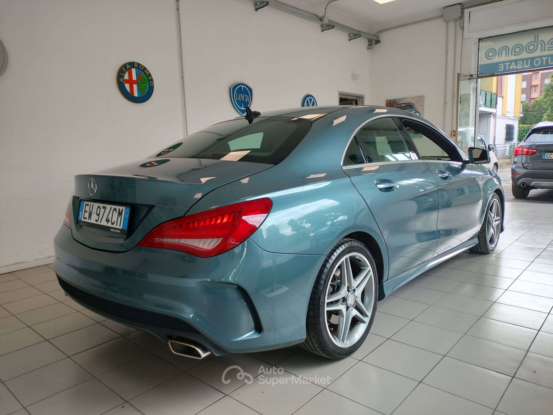 Mercedes-Benz CLA