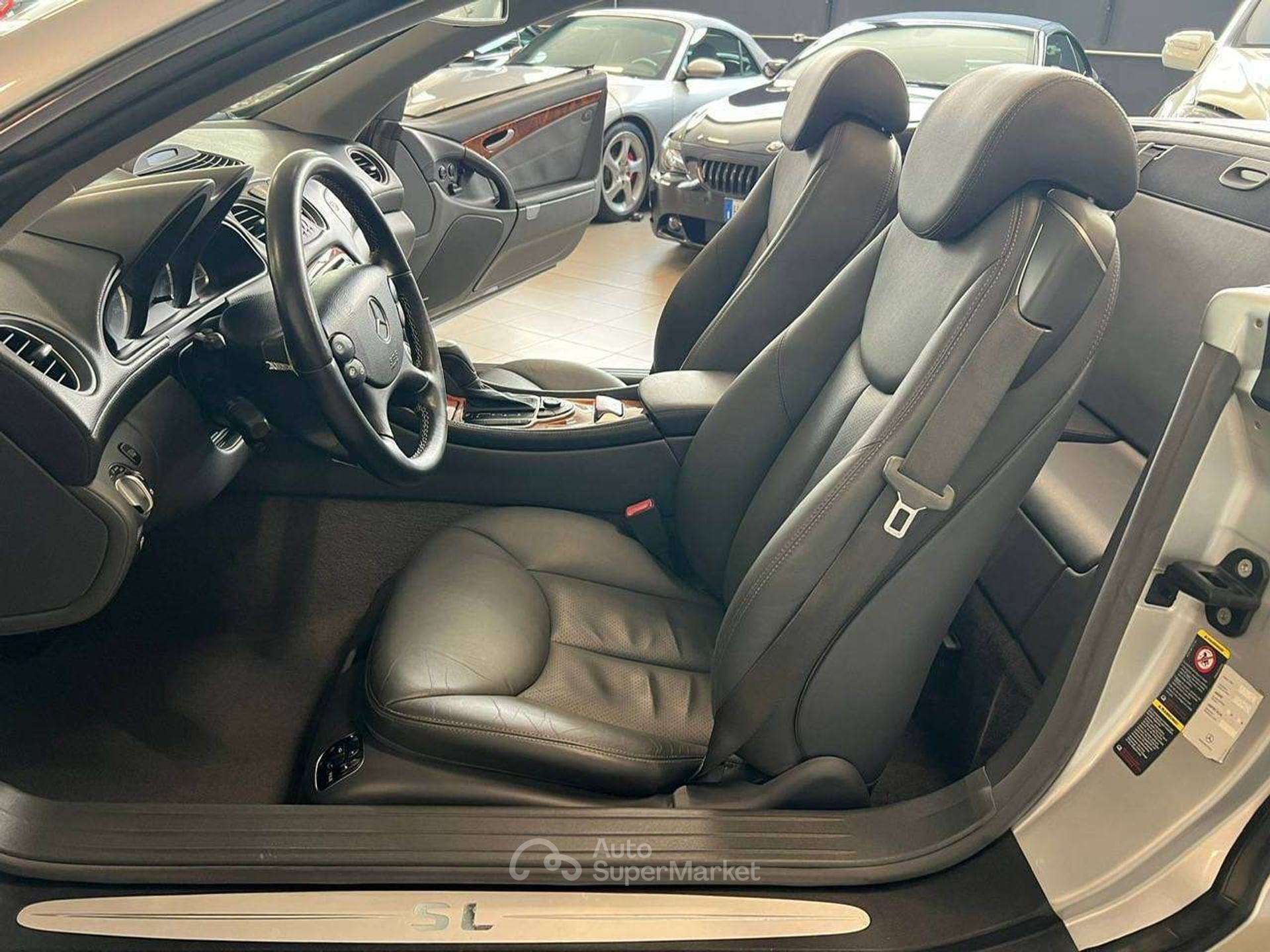 Mercedes-Benz SL